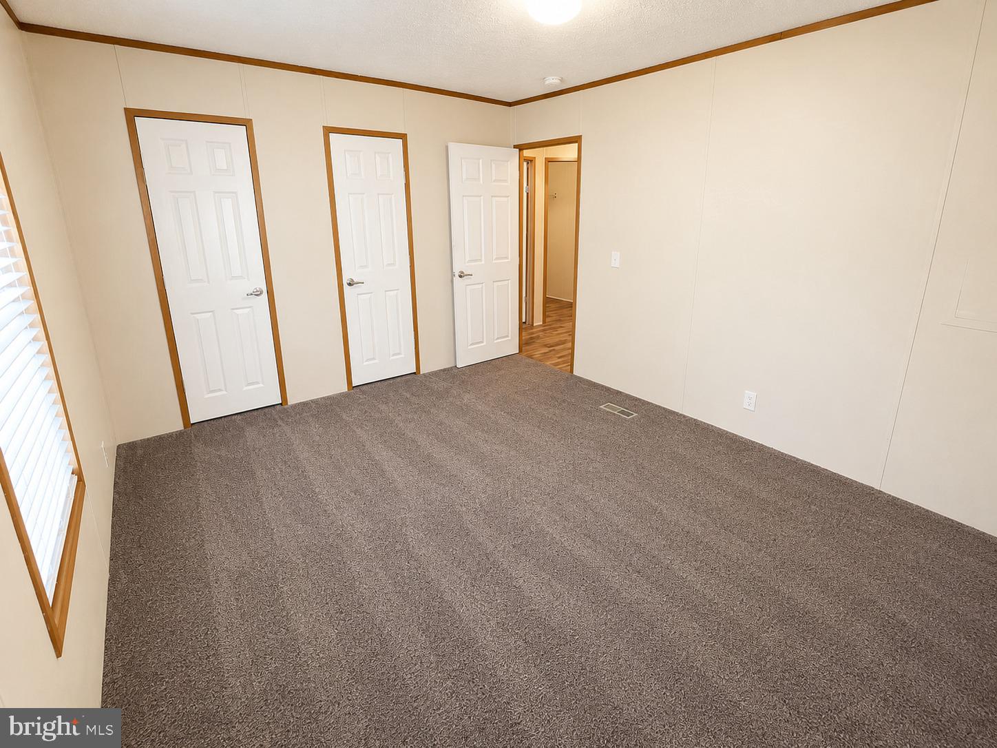 WHISPERING PINE MHP - Residential
