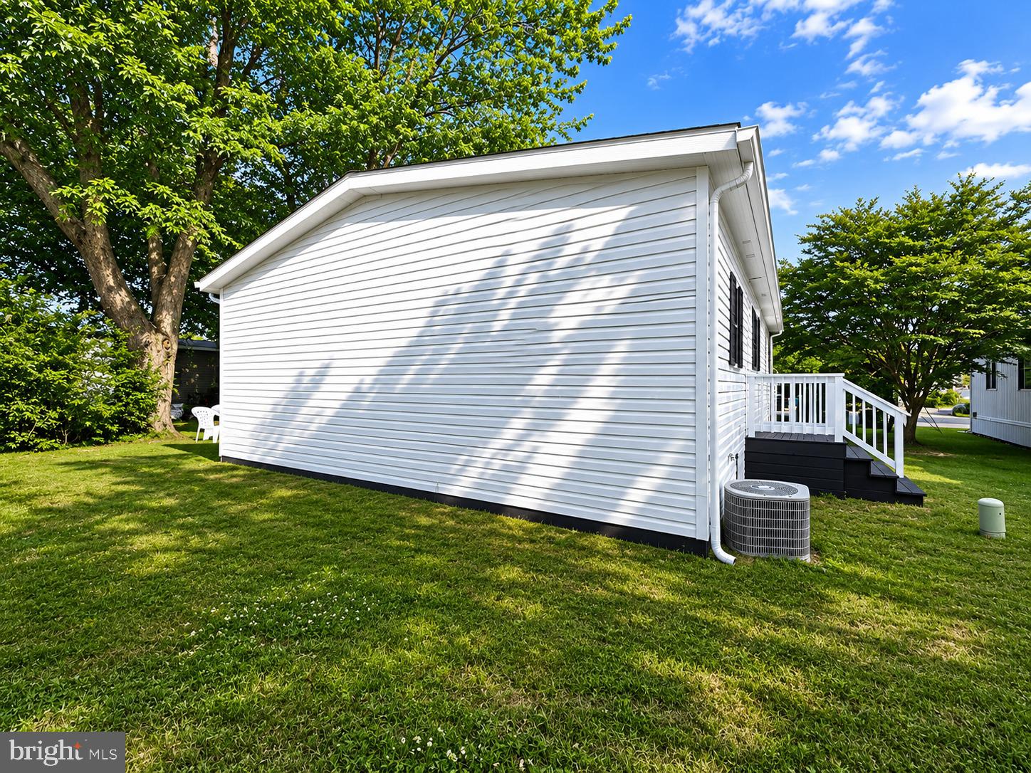 WHISPERING PINE MHP - Residential