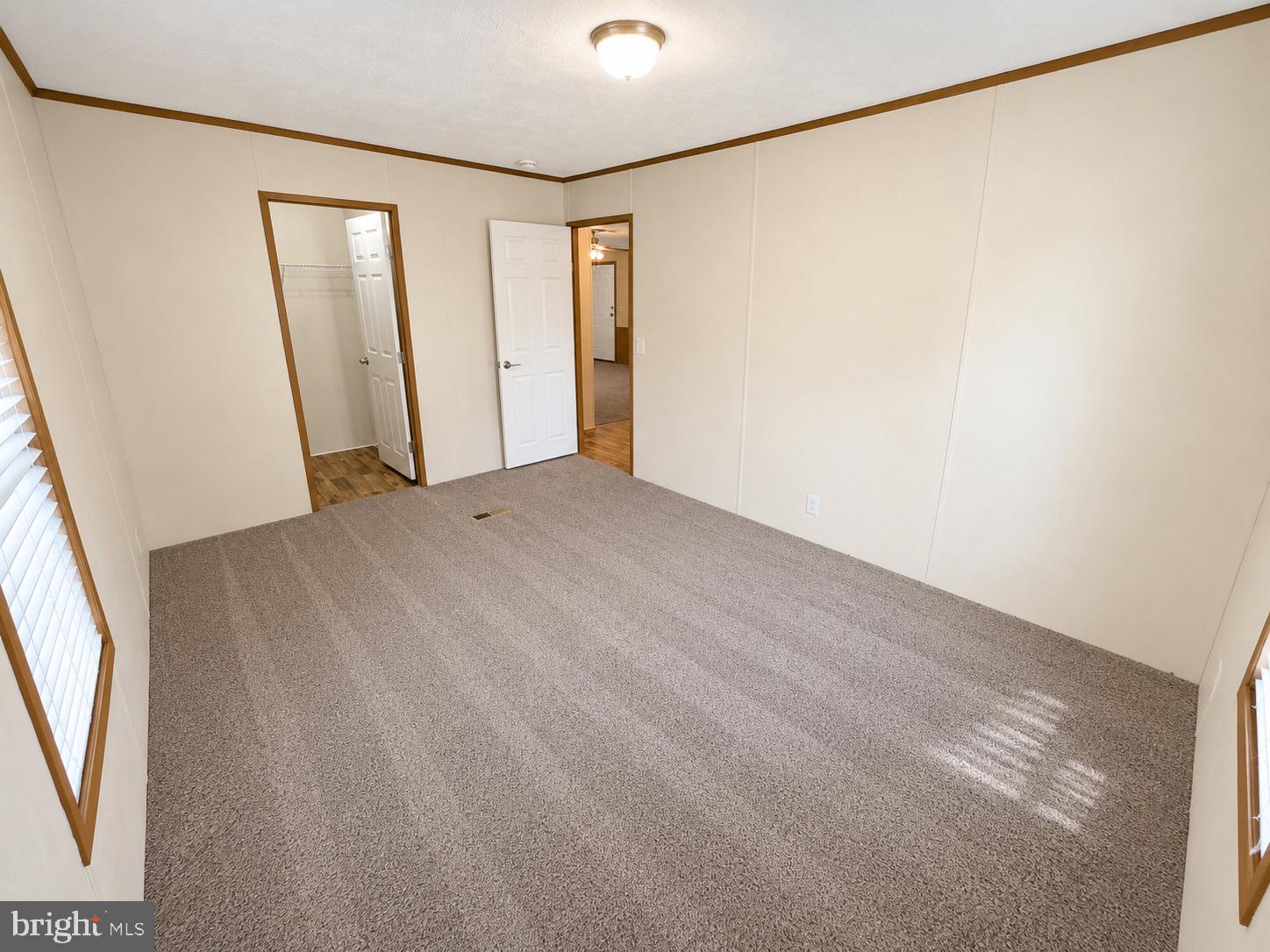 WHISPERING PINE MHP - Residential