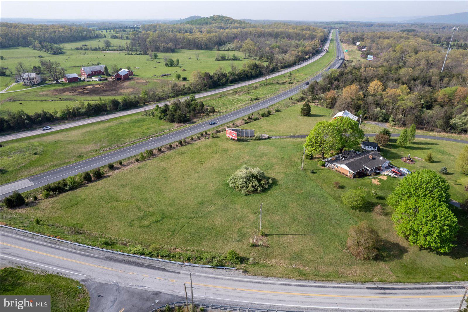 CUMBERLAND TOWNSHIP - Residential