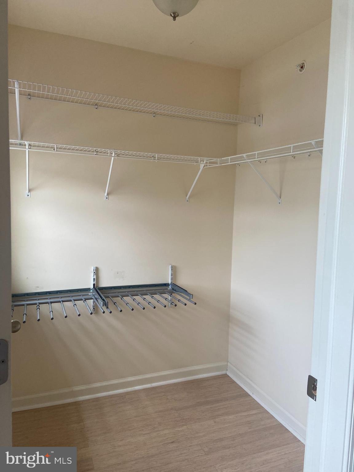 SOMERTON VALLEY - Residential Lease