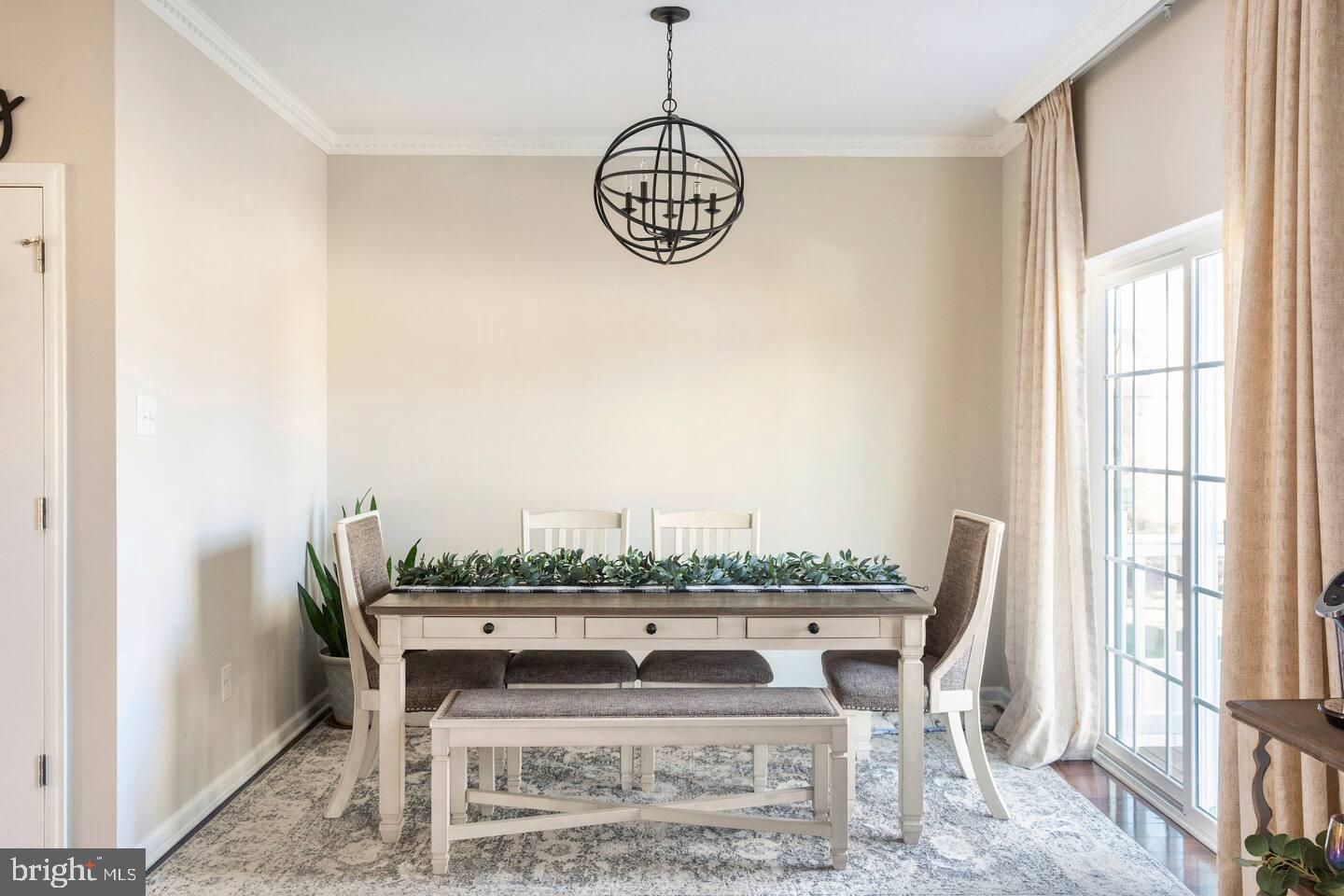 SOMERTON VALLEY - Residential Lease