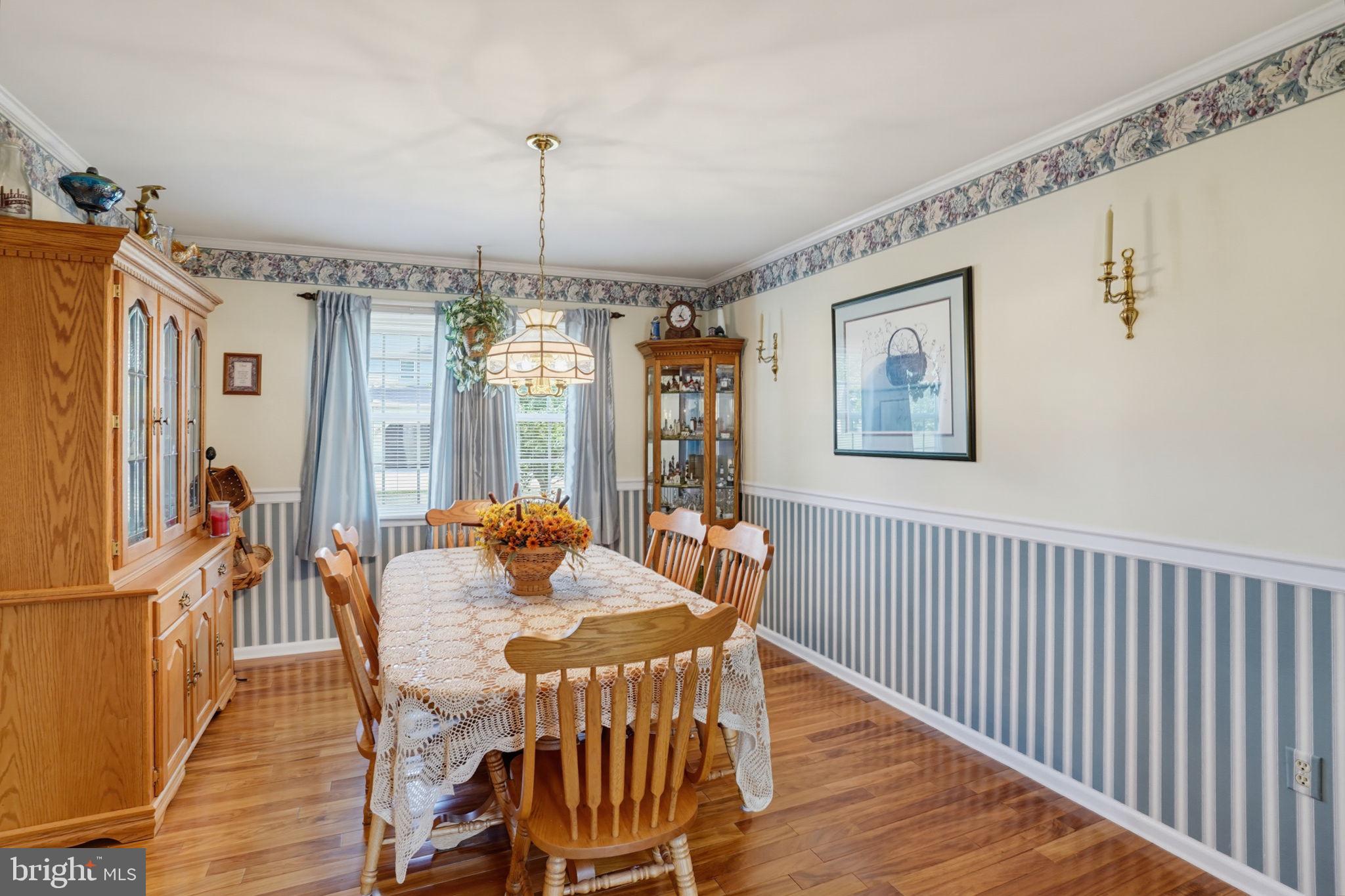 EAGLES NEST - Residential