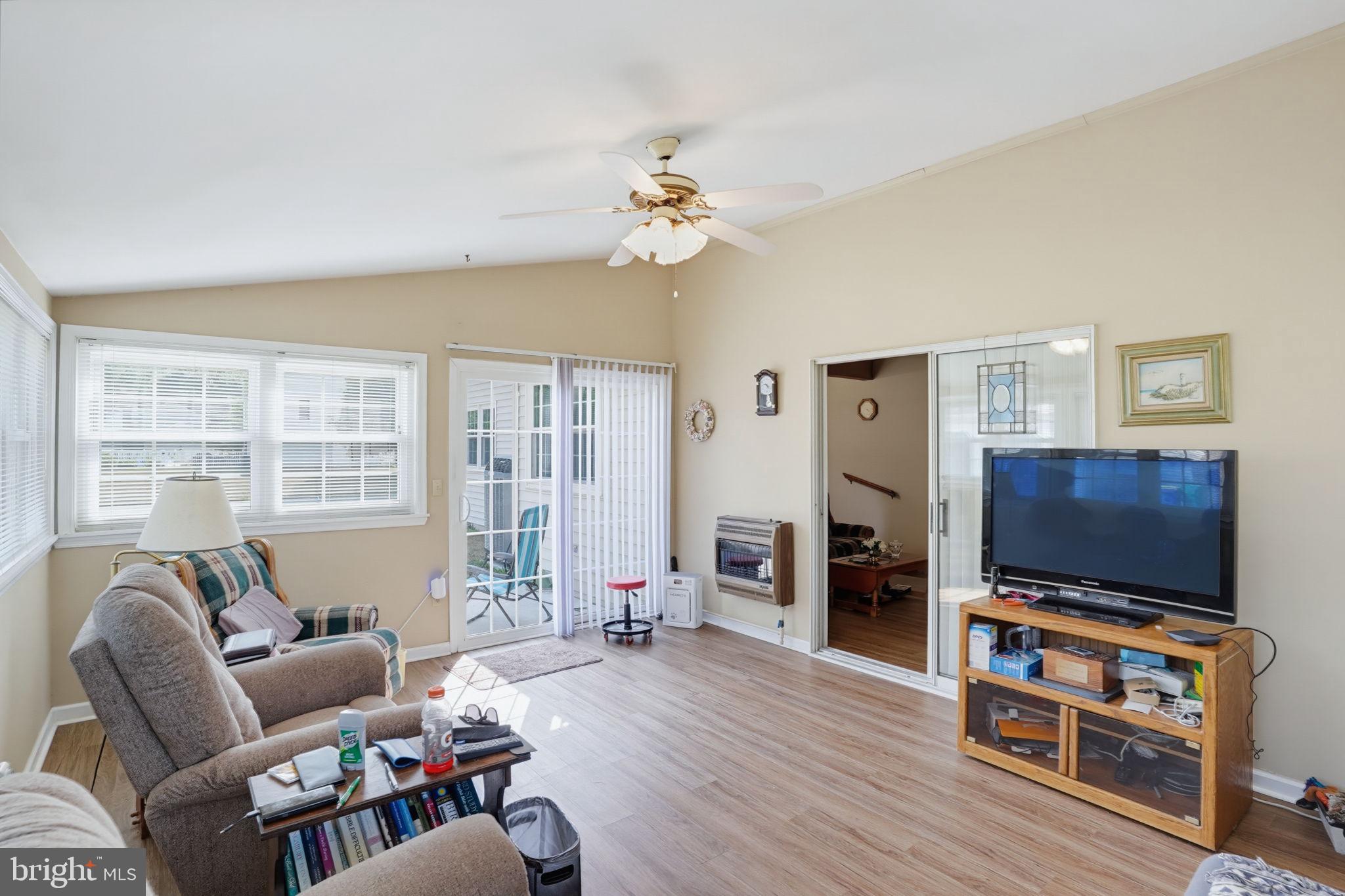 EAGLES NEST - Residential