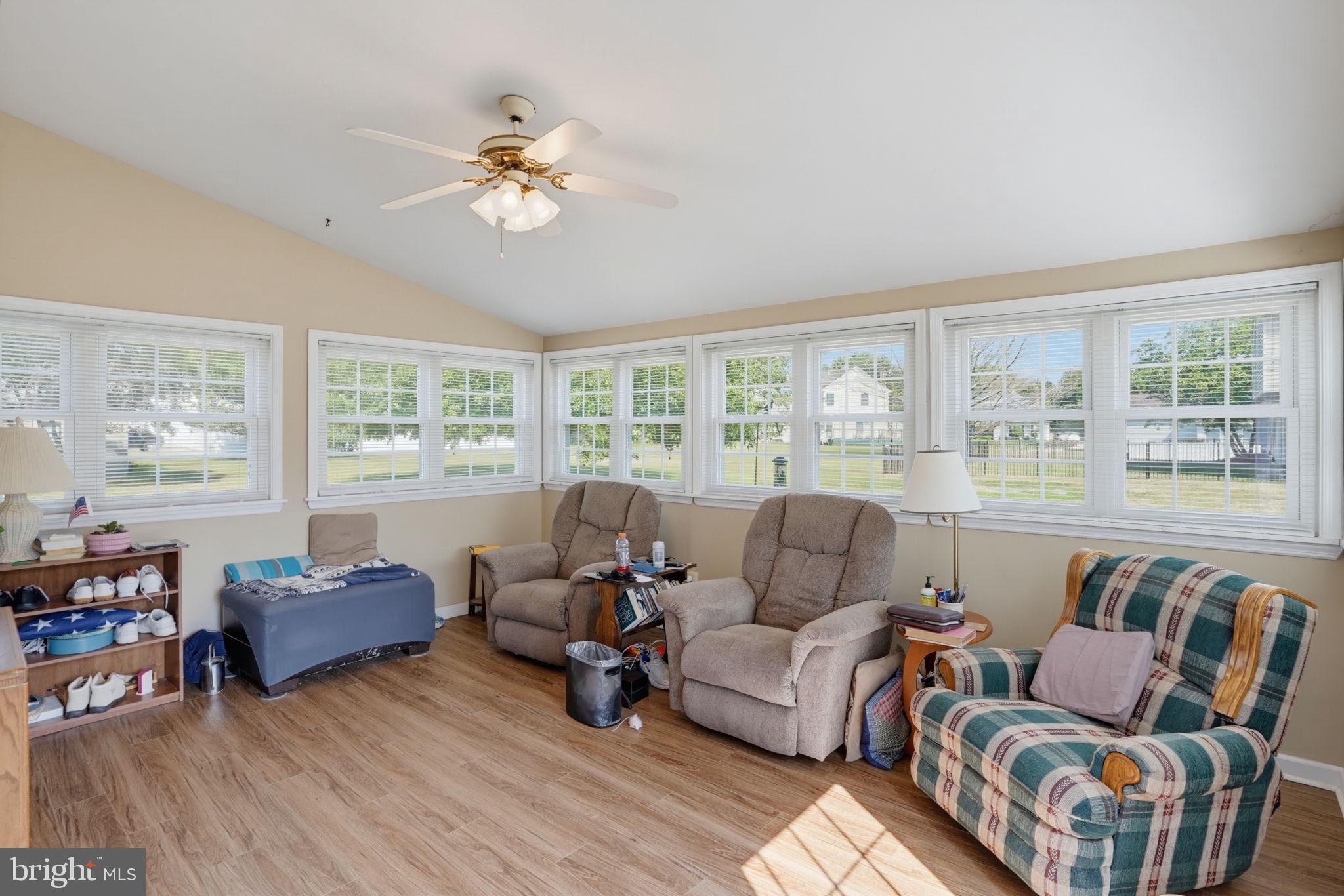 EAGLES NEST - Residential
