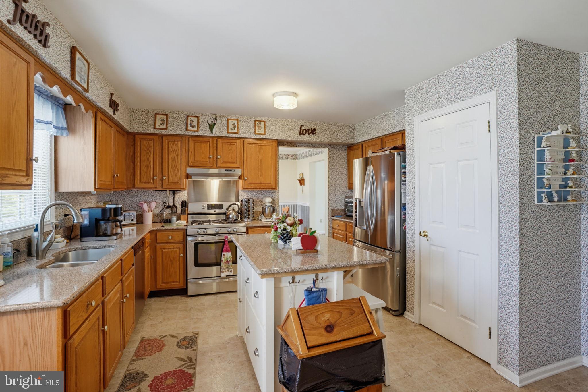 EAGLES NEST - Residential