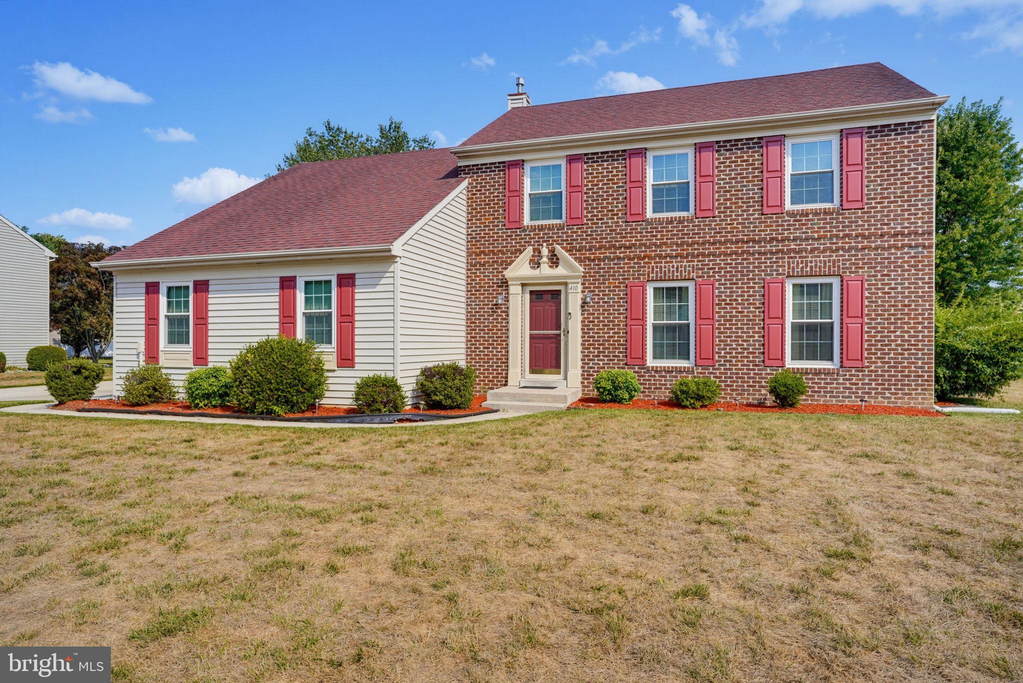 EAGLES NEST - Residential