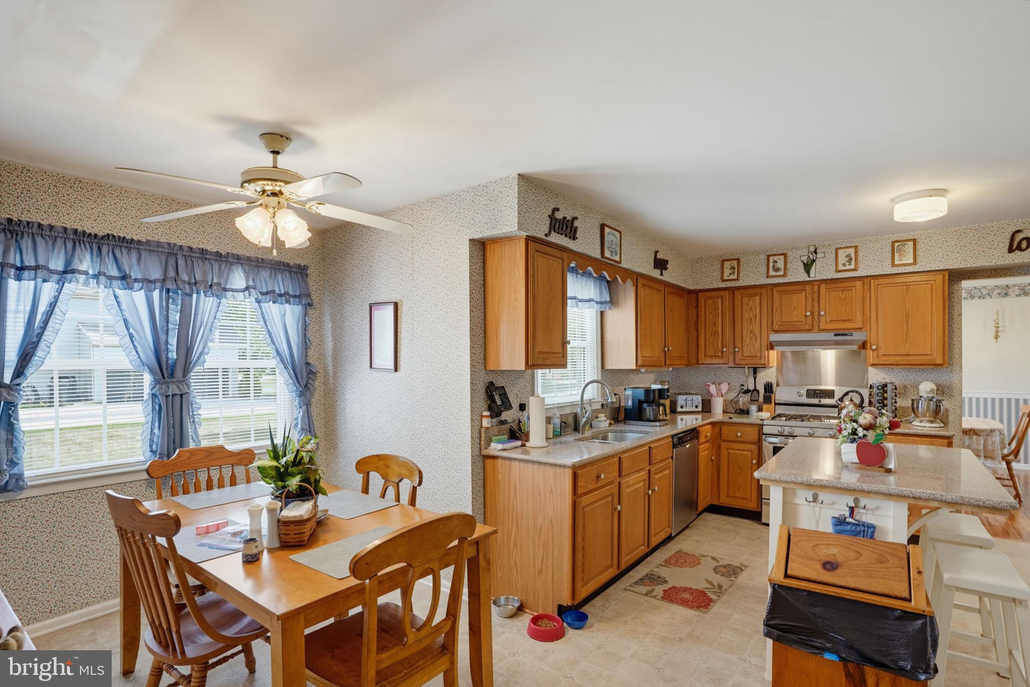 EAGLES NEST - Residential