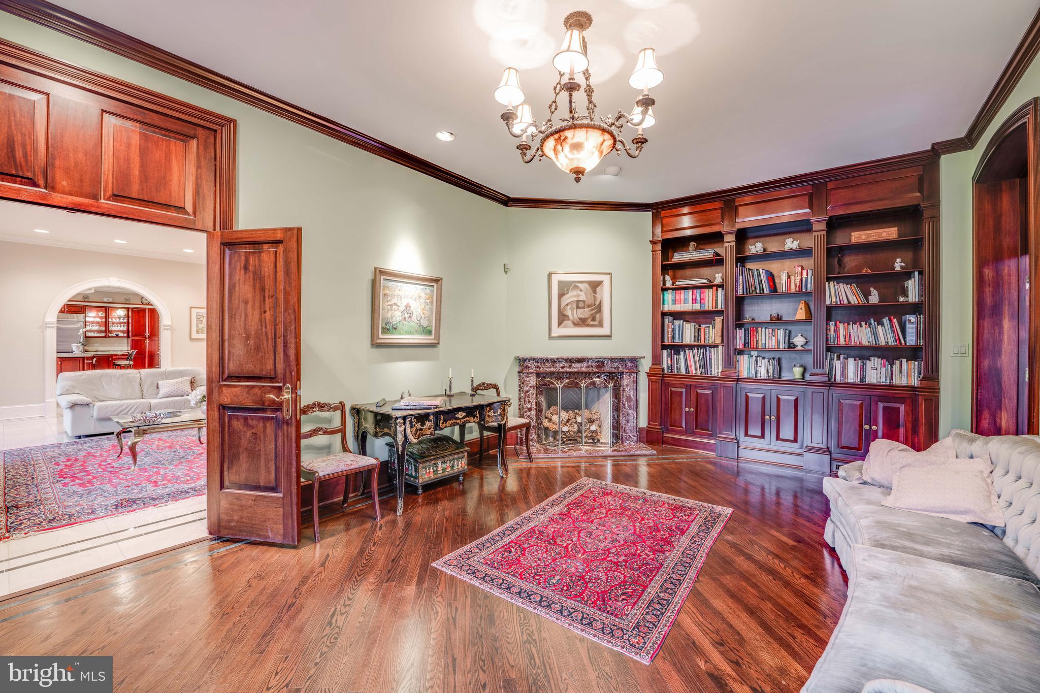 IVY HILL - Residential