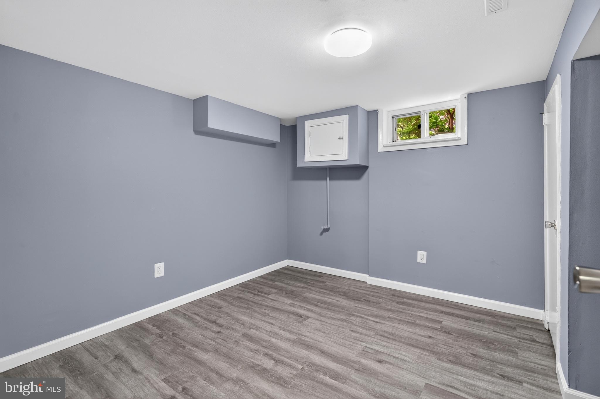 WHEATON VIEW - Residential
