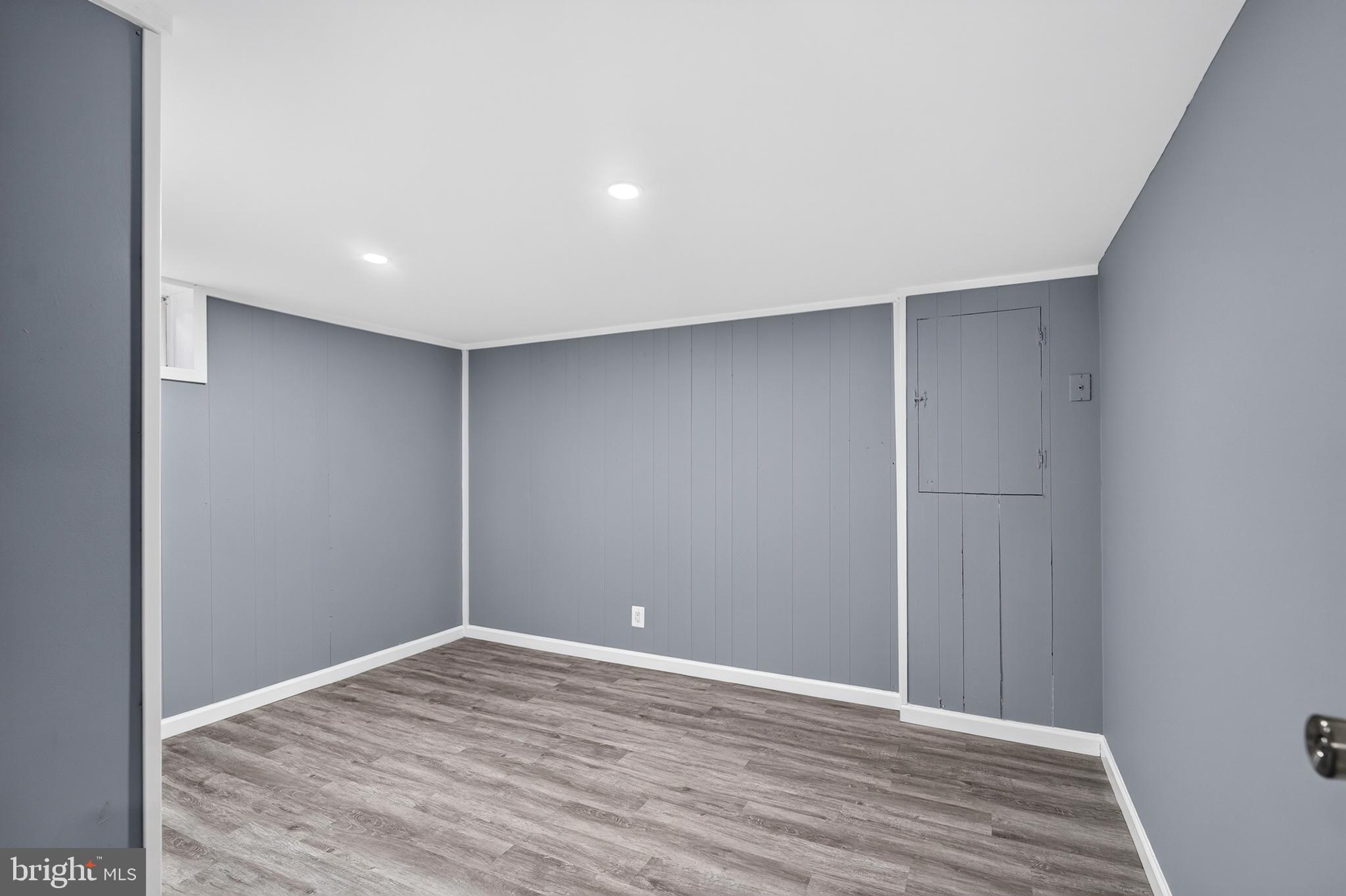 WHEATON VIEW - Residential