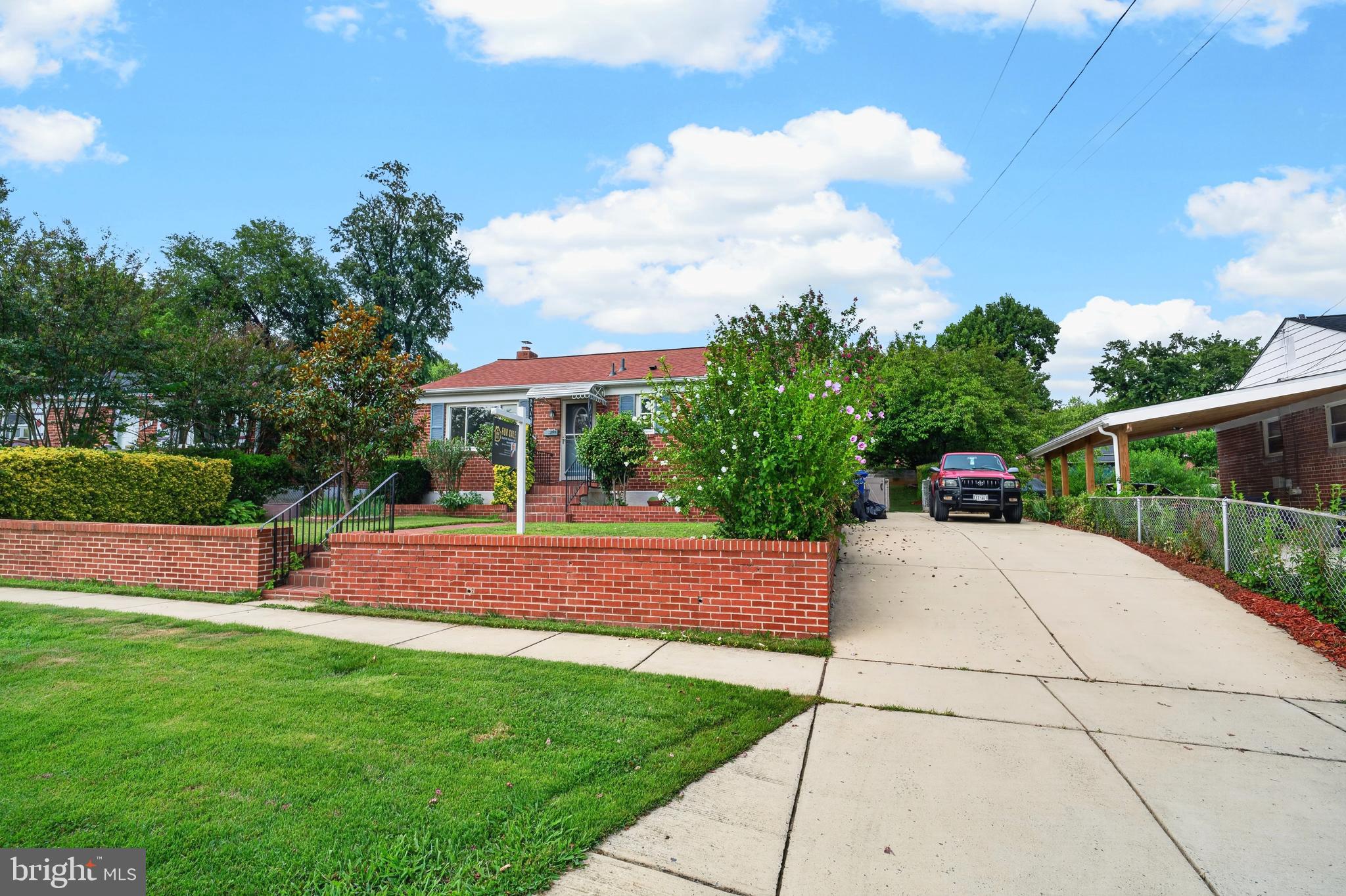 WHEATON VIEW - Residential