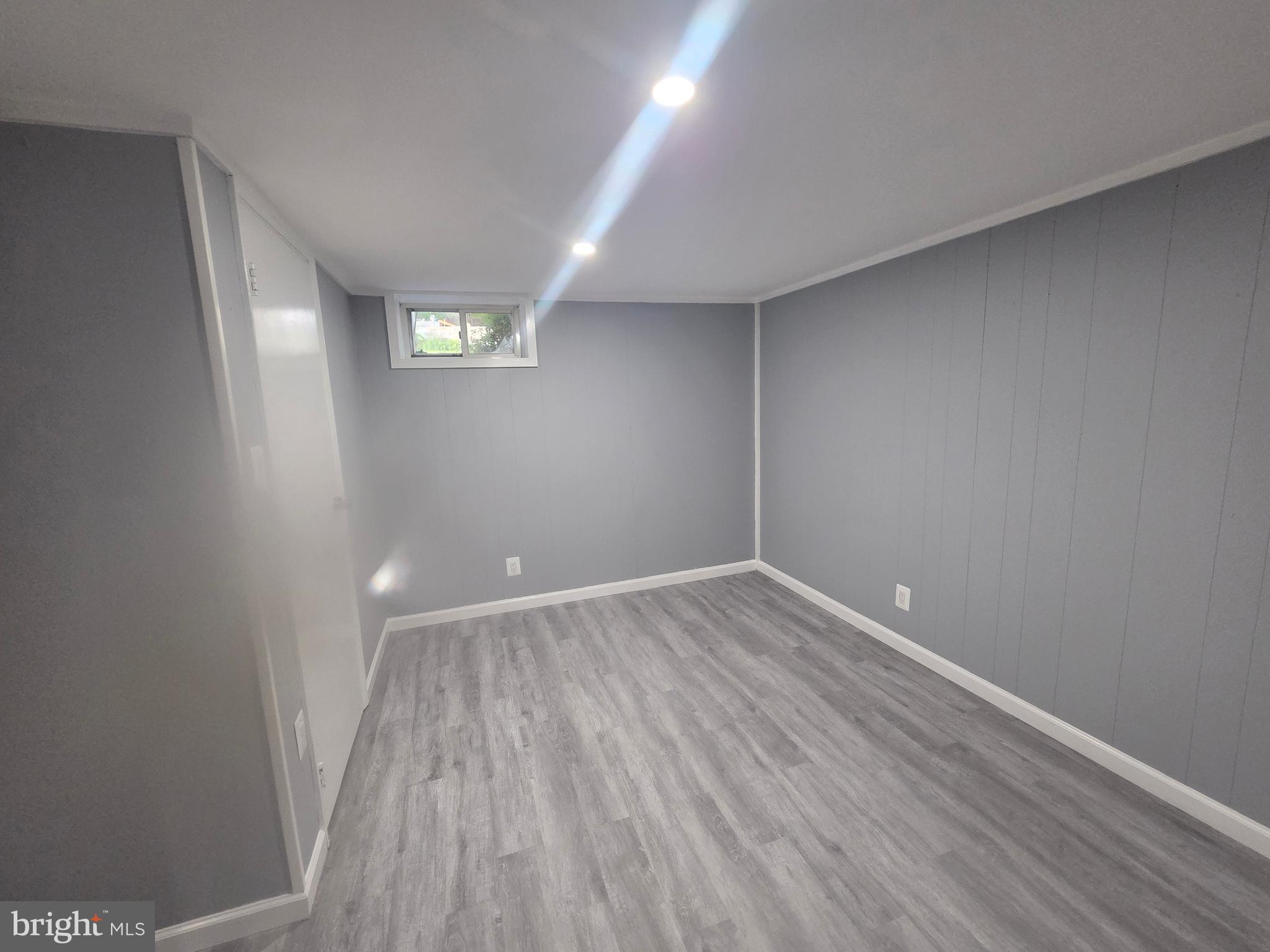 WHEATON VIEW - Residential