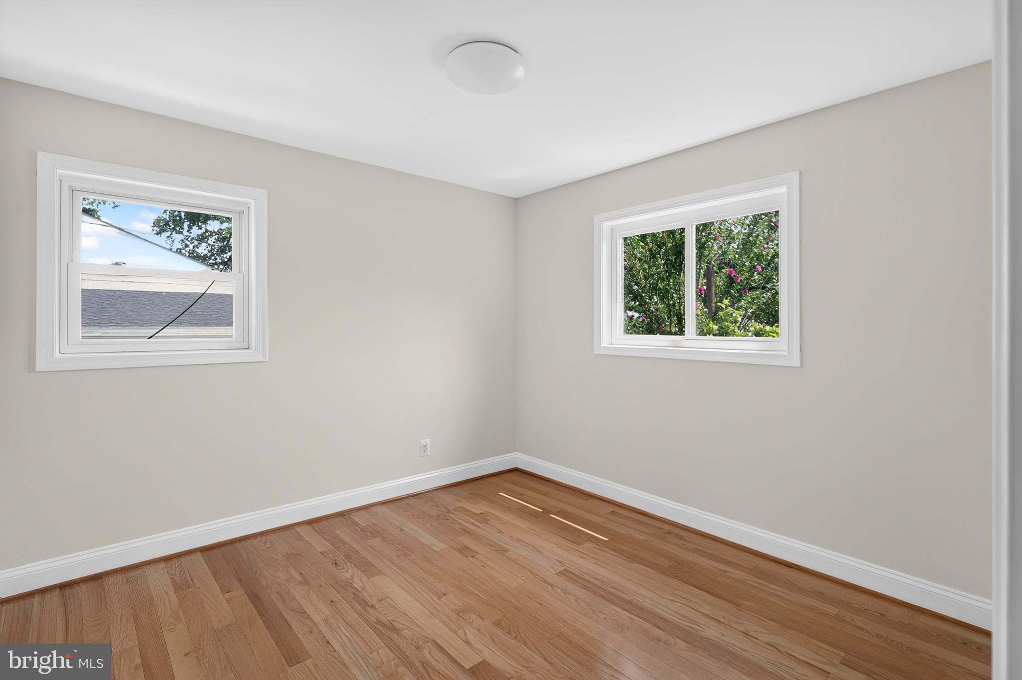 WHEATON VIEW - Residential