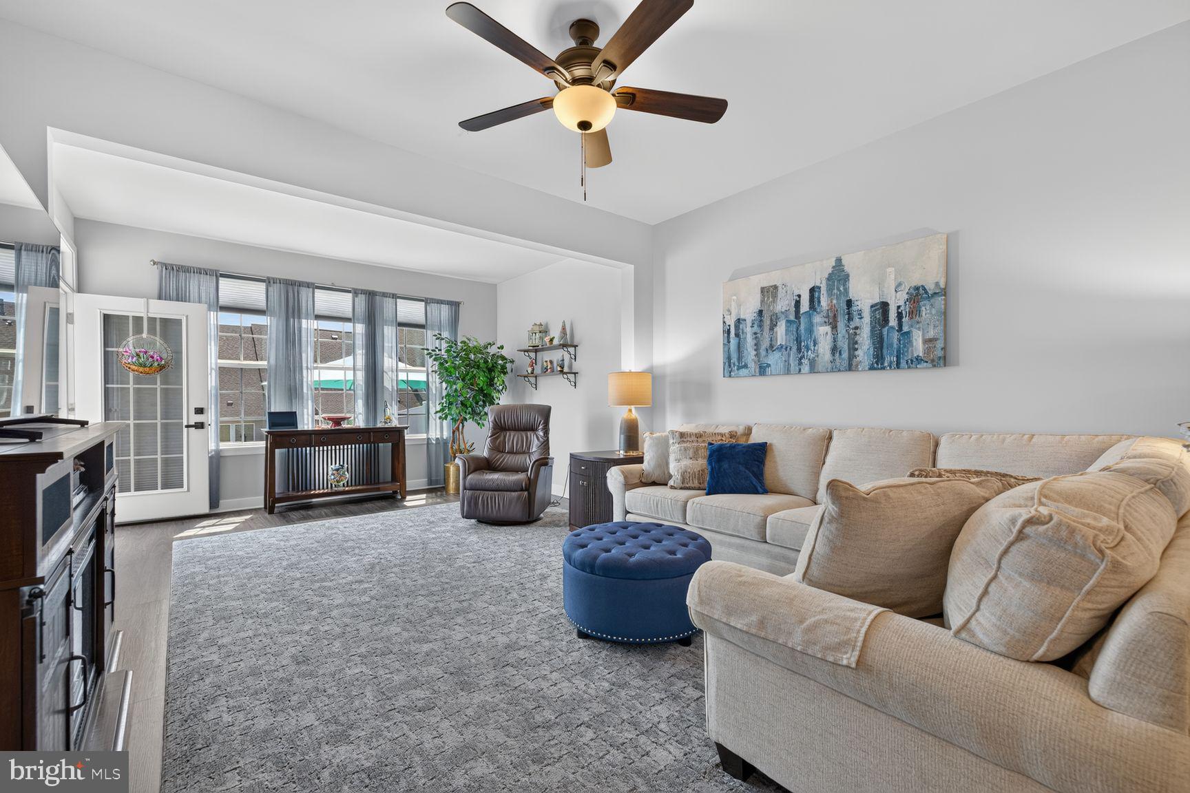 BALLENGER CREEK - Residential