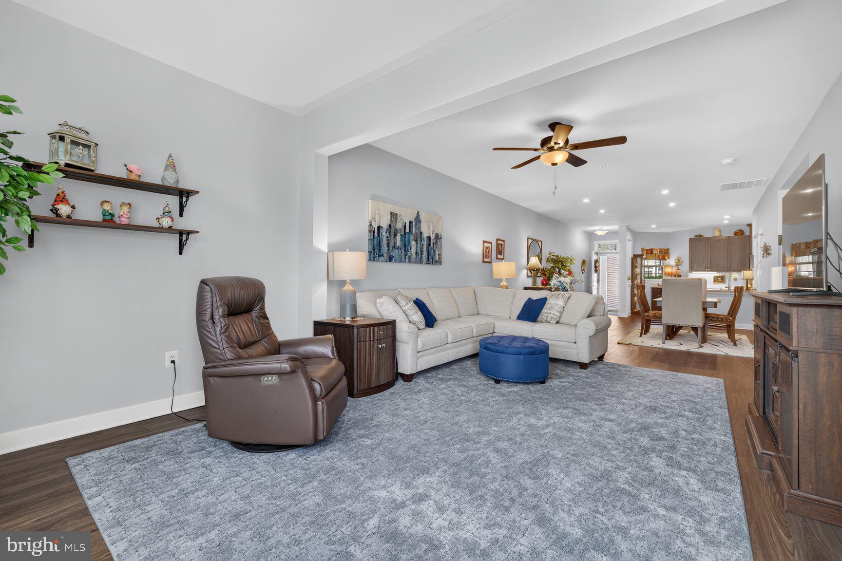 BALLENGER CREEK - Residential