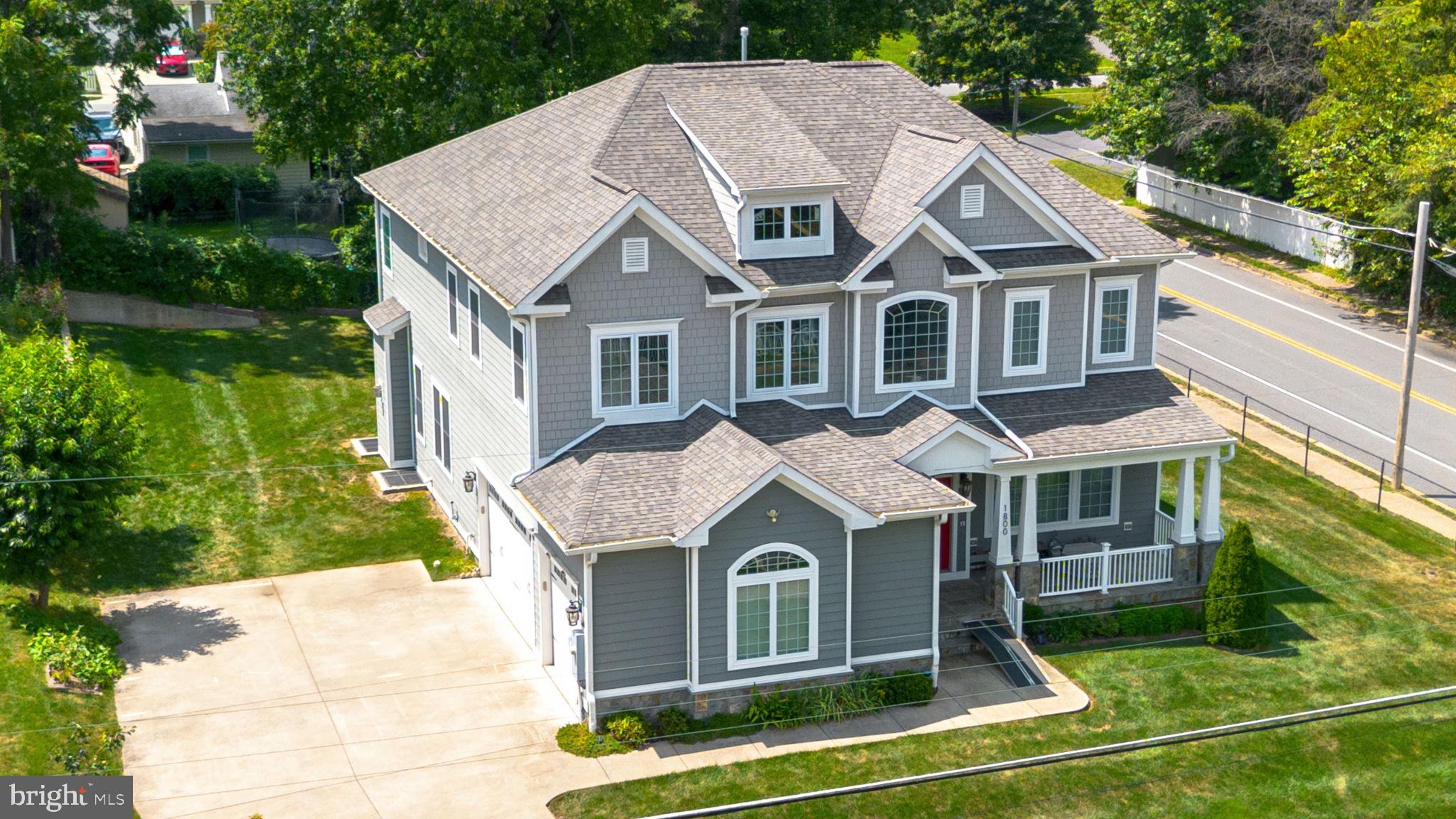 PIMMIT HILLS - Residential