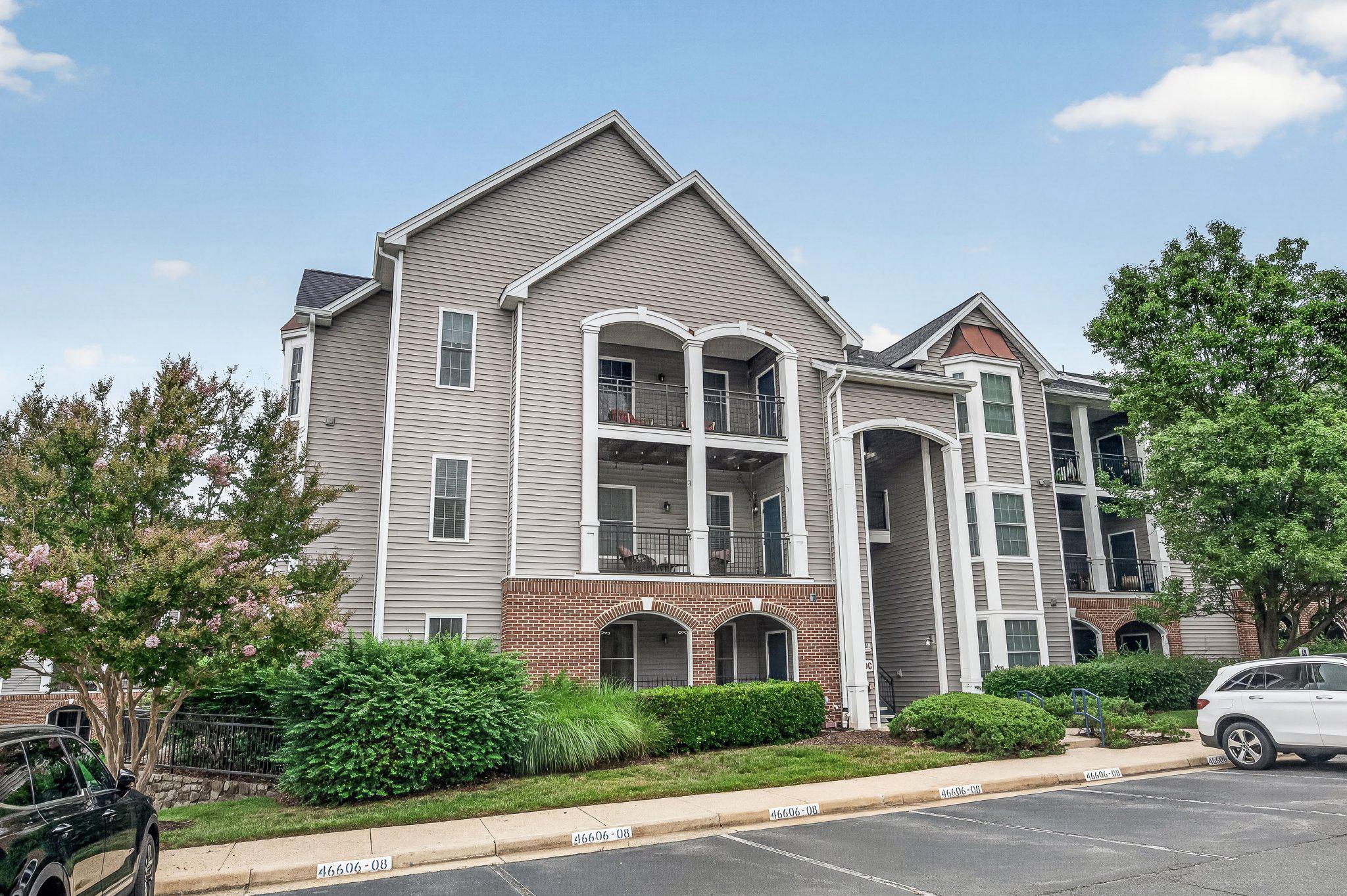 RIVERBEND AT CASCADES - Residential