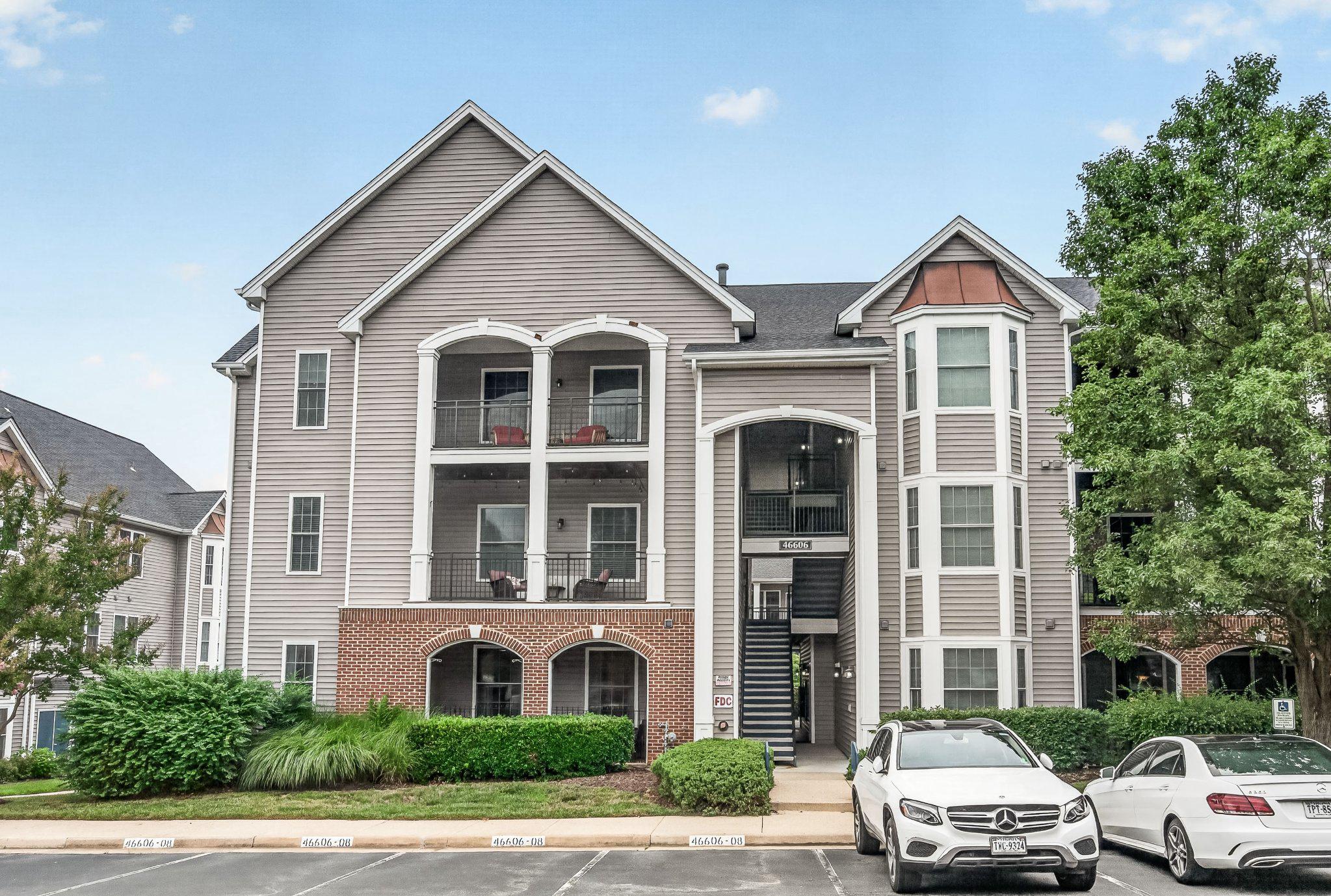 RIVERBEND AT CASCADES - Residential