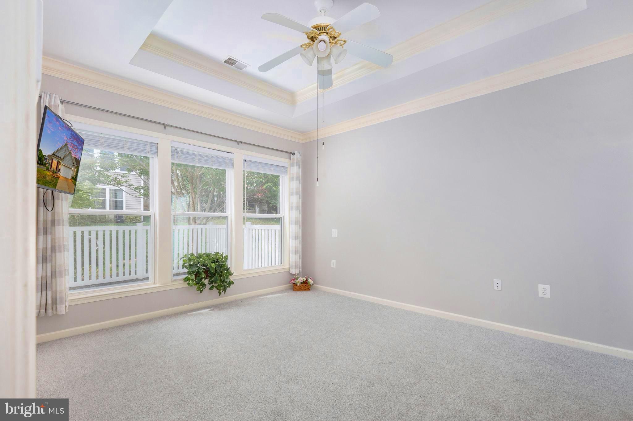 FALLS RUN - Residential