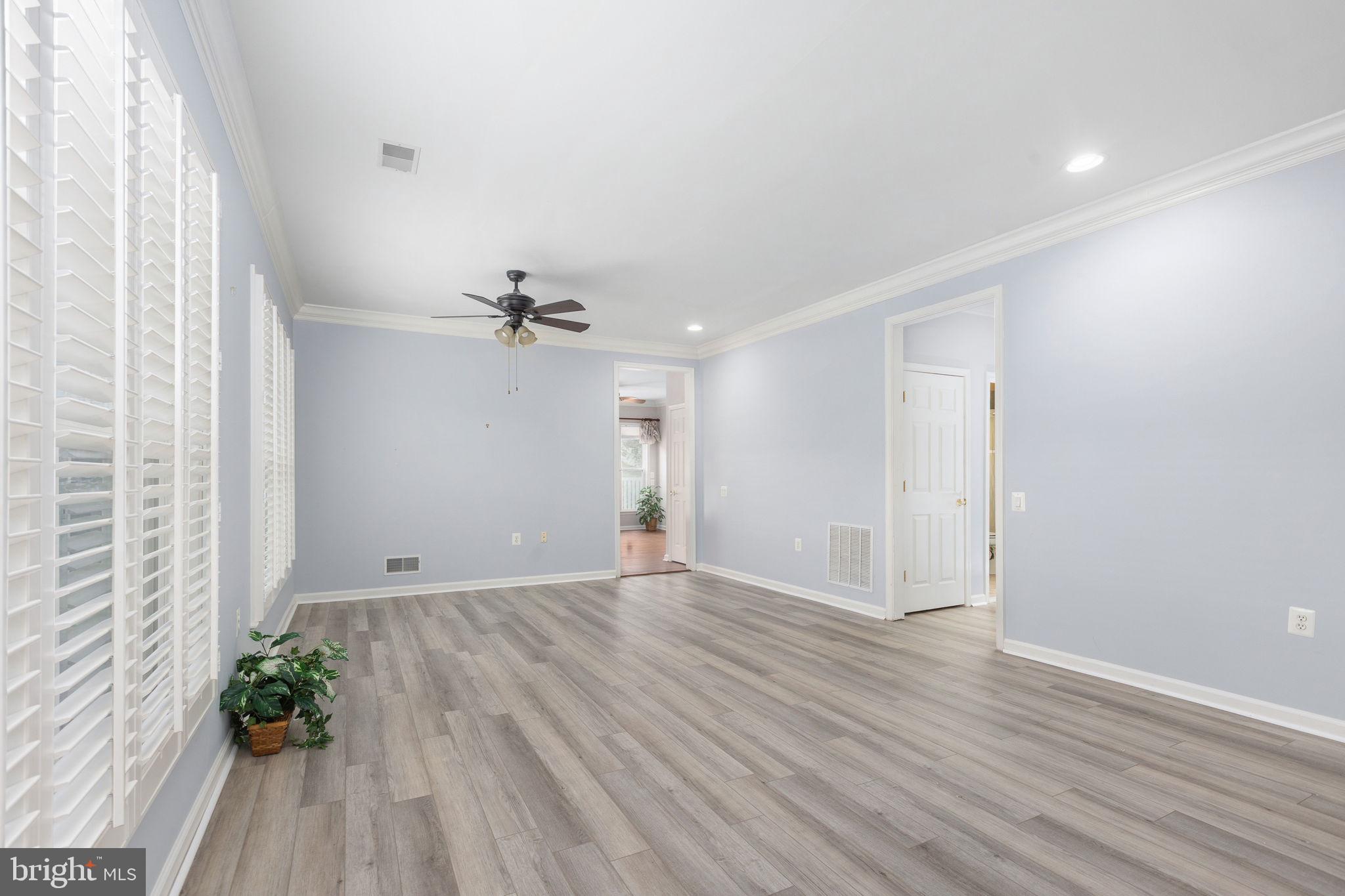 FALLS RUN - Residential
