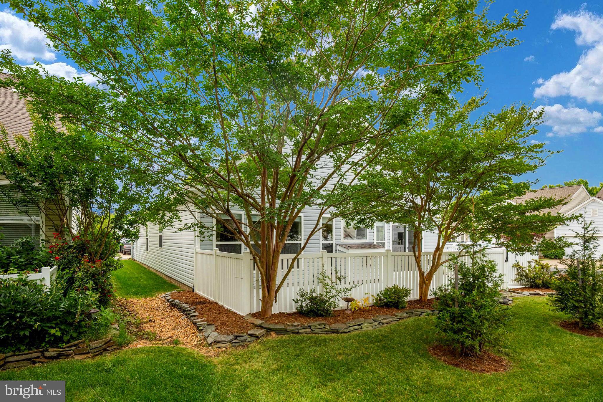 FALLS RUN - Residential