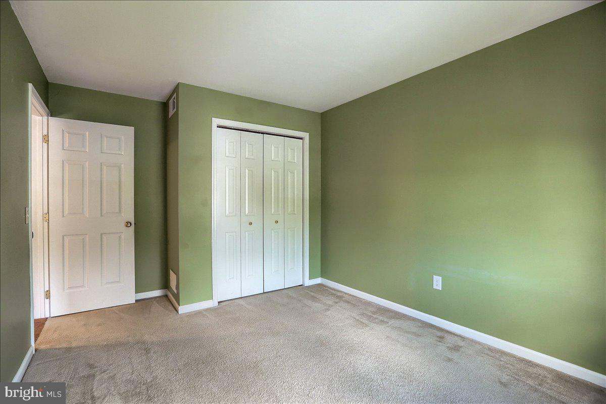 RUNNYMEDE EAST - Residential