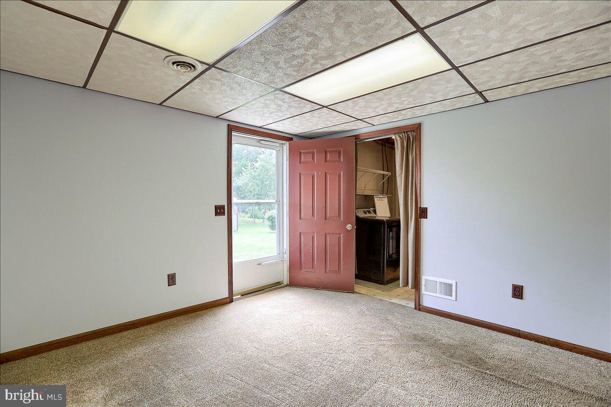 RUNNYMEDE EAST - Residential