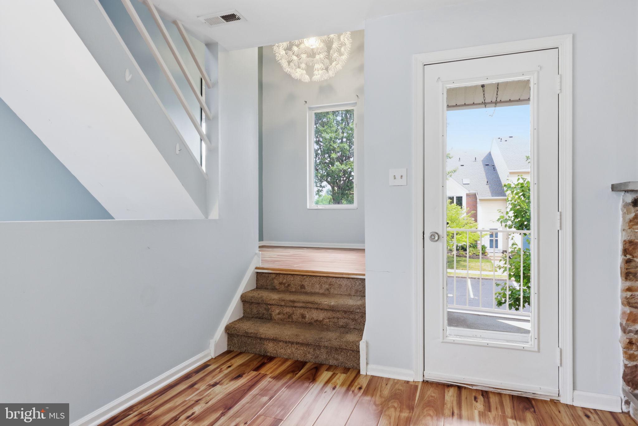 CRESTWOOD CONDO - Residential