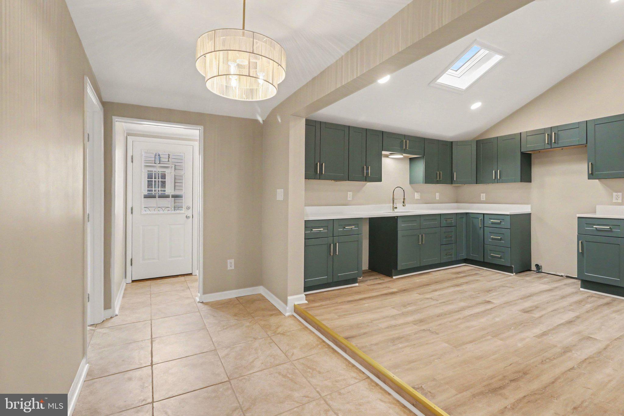 NORTH MIDDLETON TWP - Residential