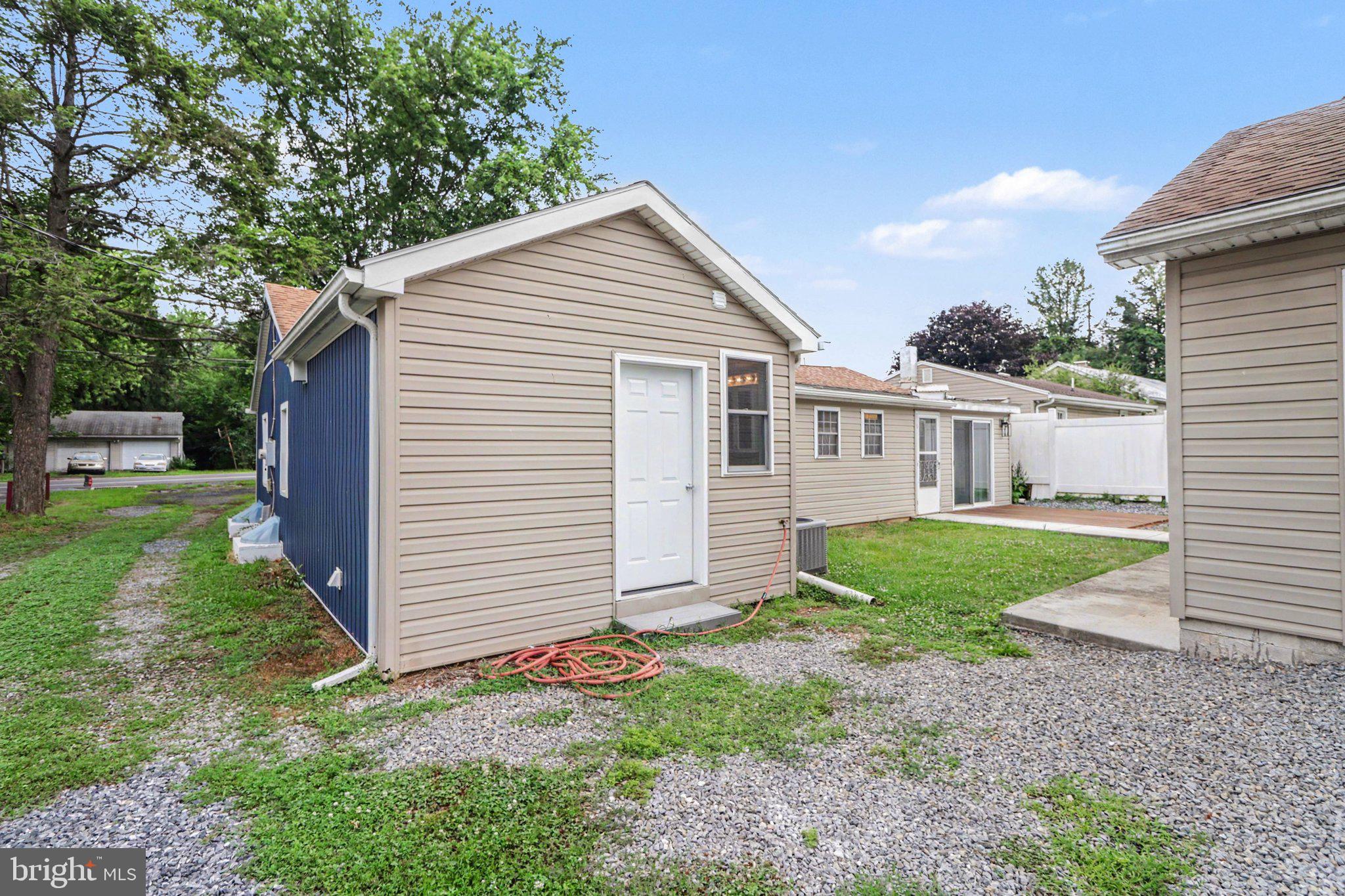 NORTH MIDDLETON TWP - Residential