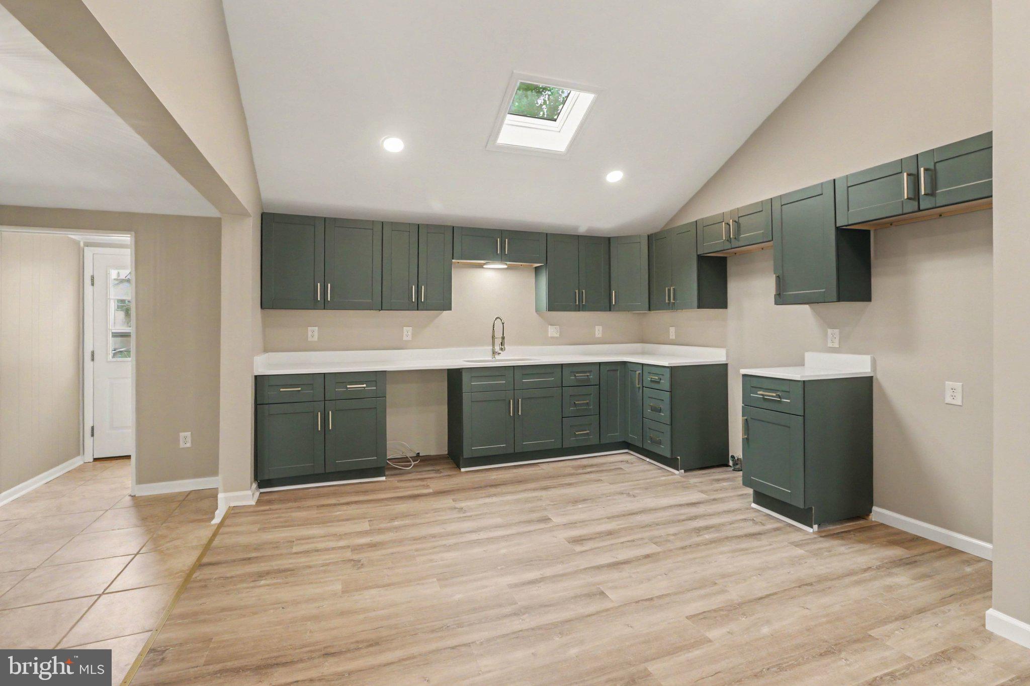 NORTH MIDDLETON TWP - Residential