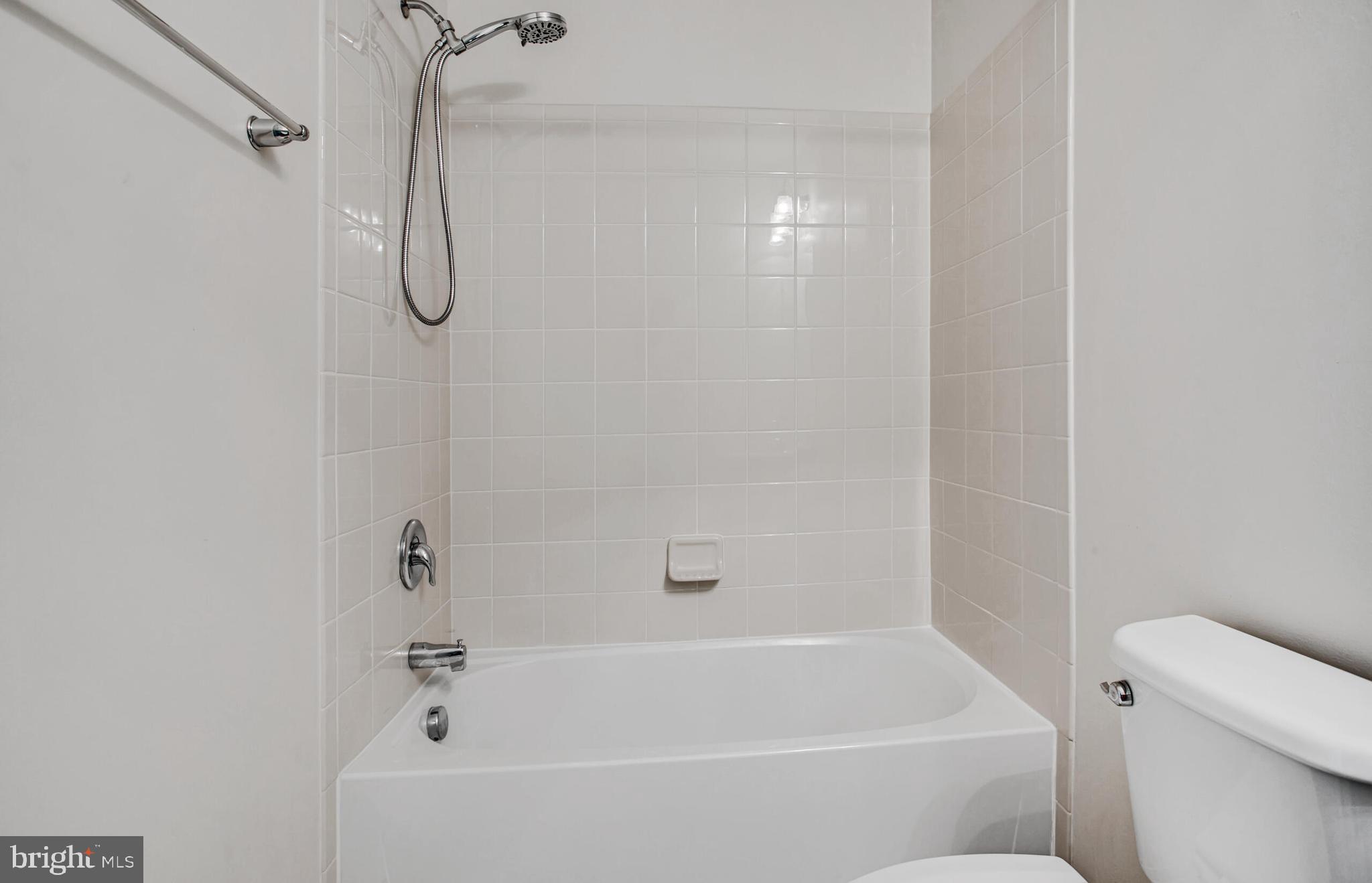 GOOSE CREEK - Residential Lease