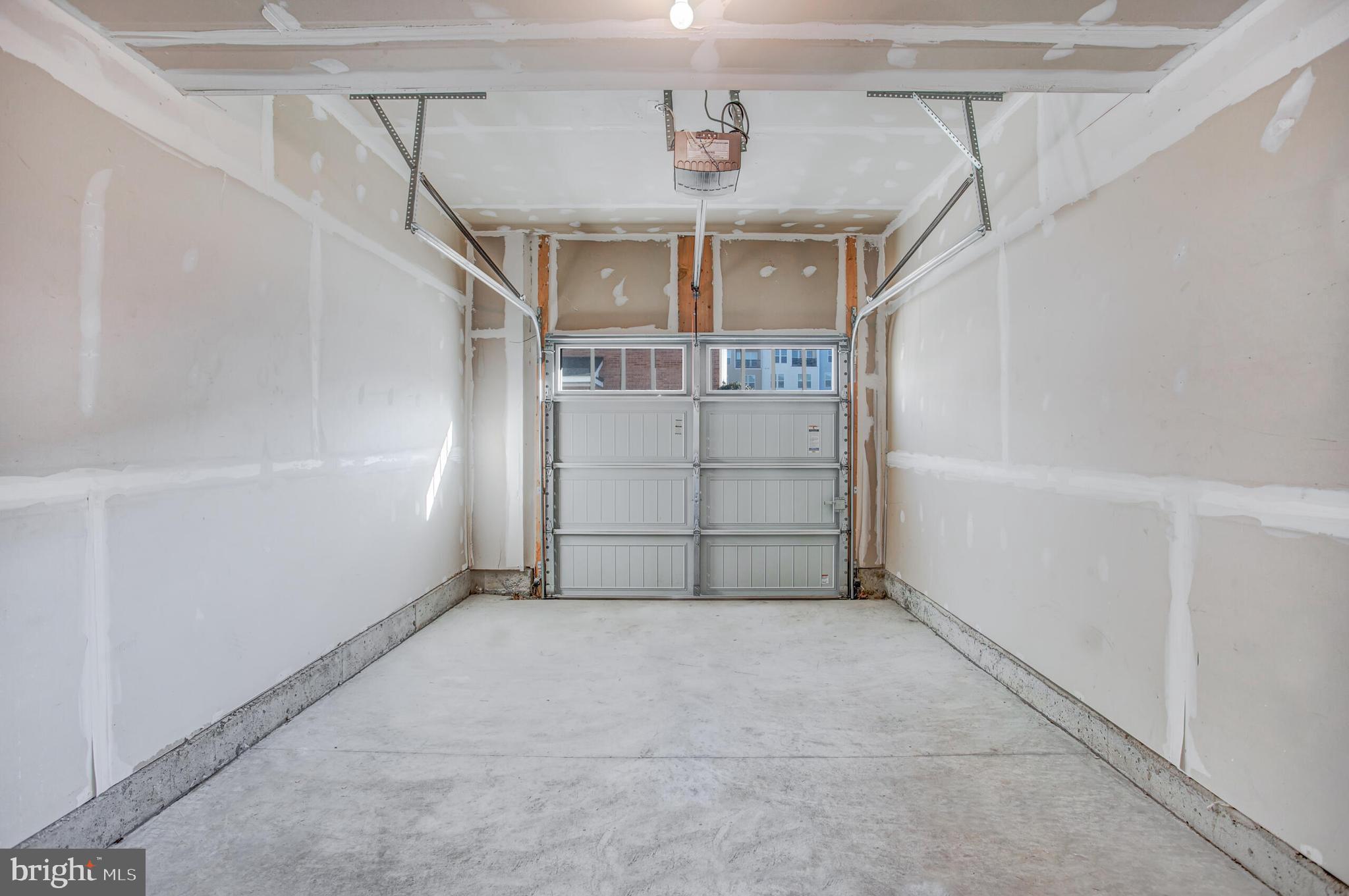 GOOSE CREEK - Residential Lease