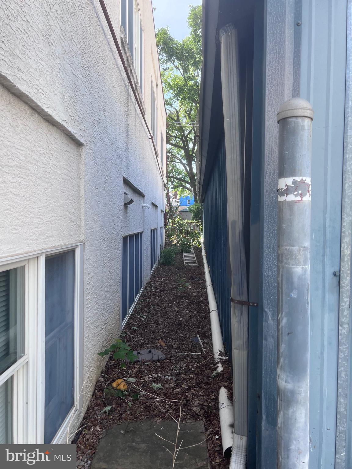 JENKINTOWN - Residential