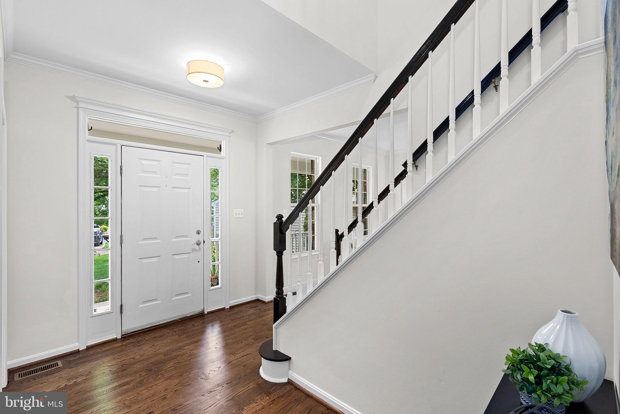SIGNATURE AT BROADLANDS - Residential