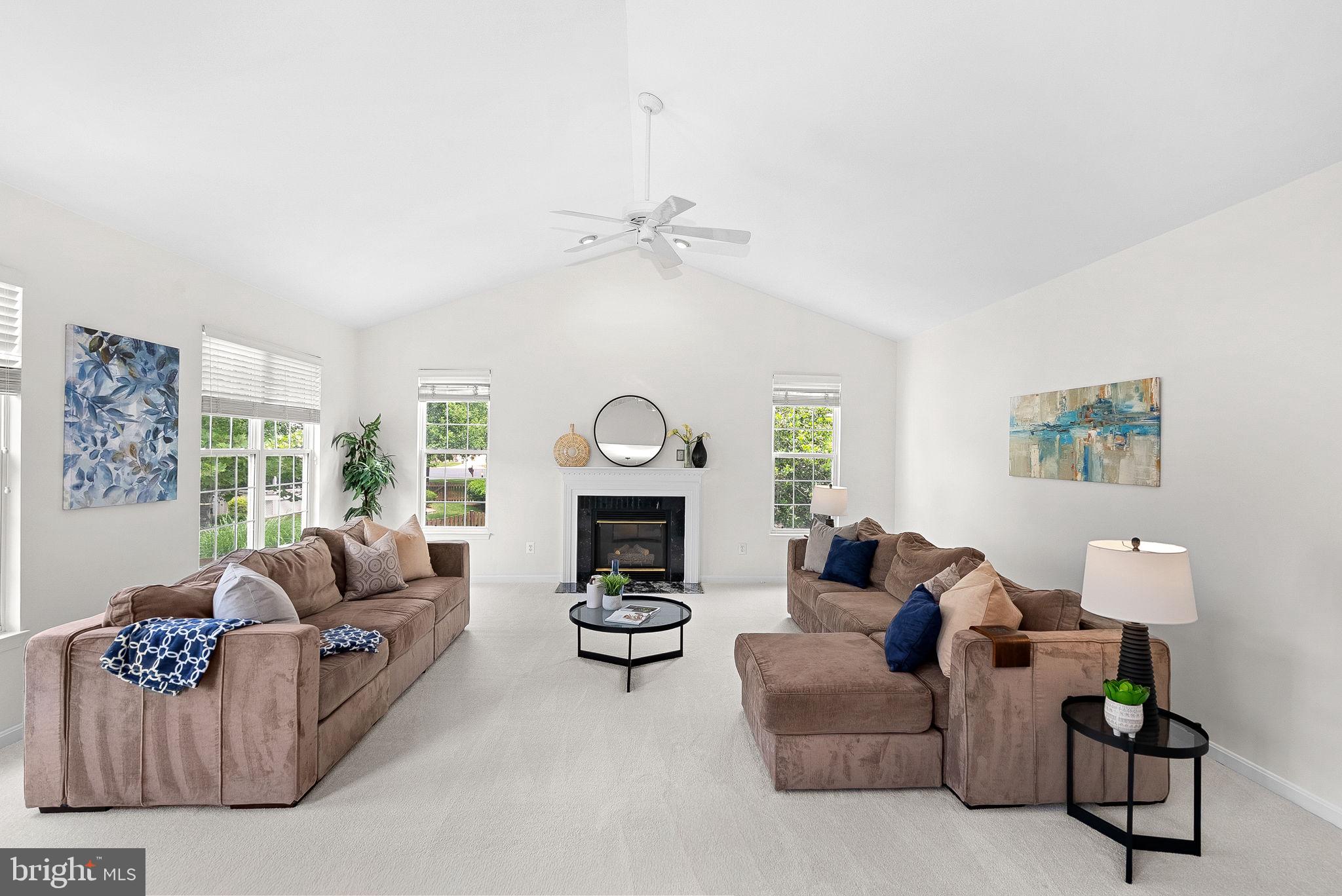 SIGNATURE AT BROADLANDS - Residential