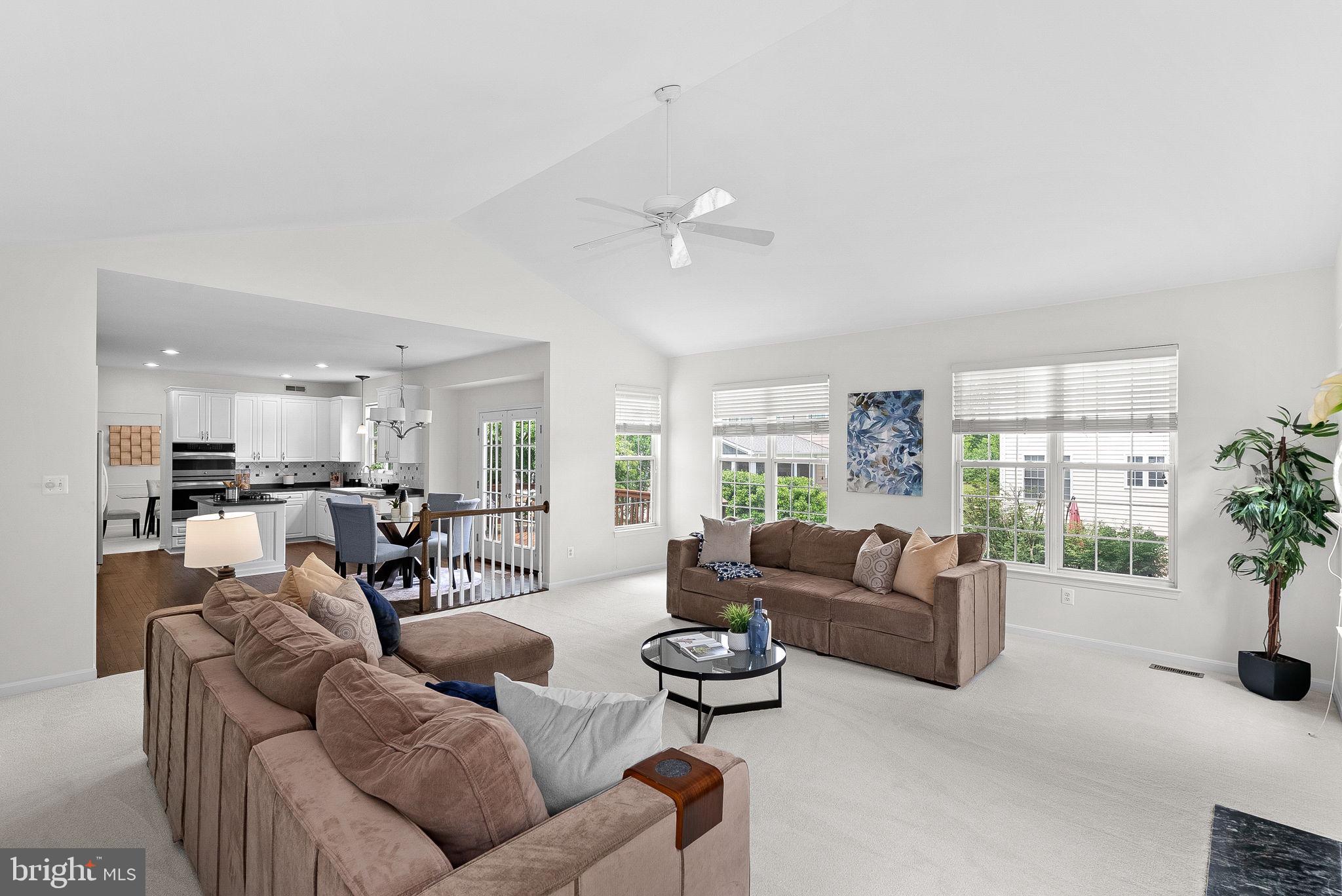 SIGNATURE AT BROADLANDS - Residential