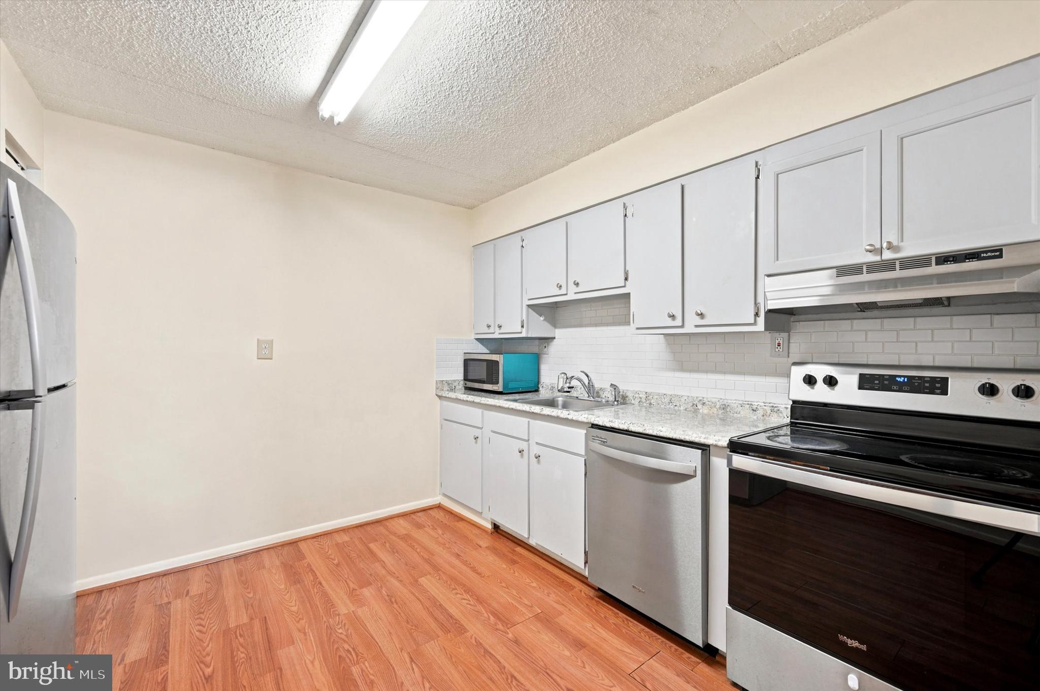 HAVERFORD HILL - Residential