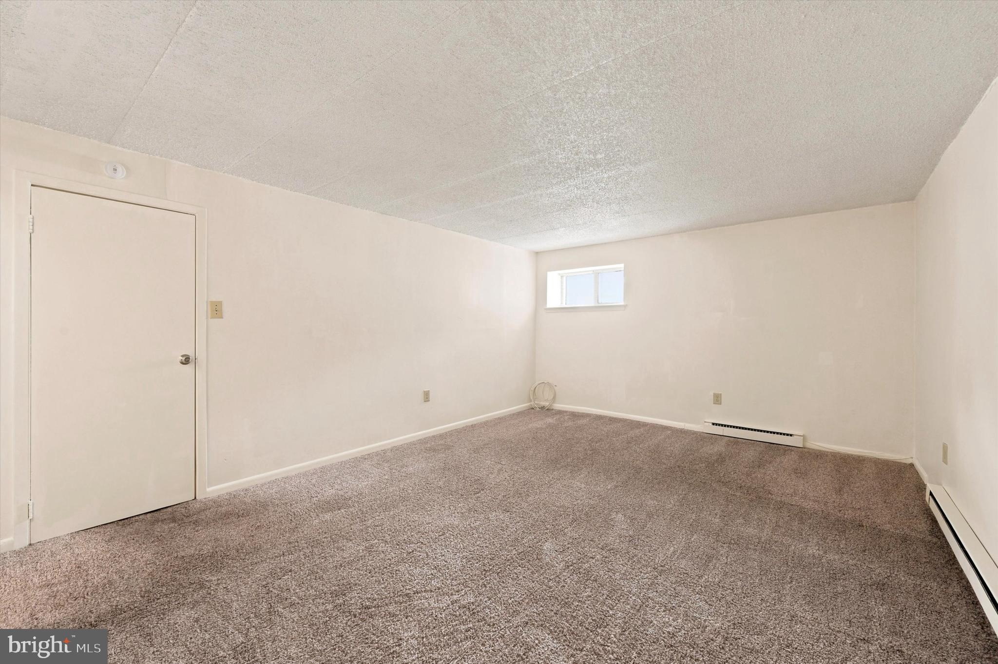 HAVERFORD HILL - Residential