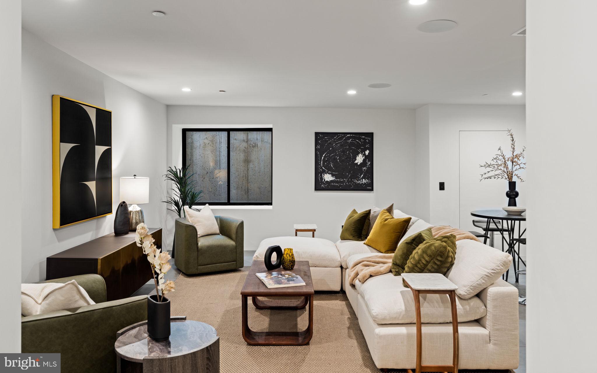 PHILADELPHIA - Residential