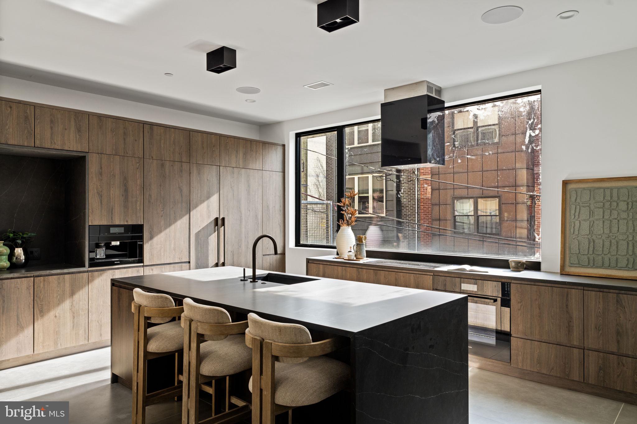 PHILADELPHIA - Residential