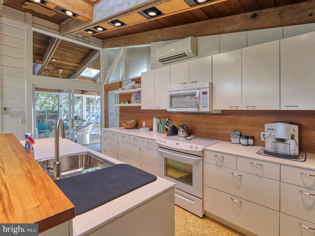 REHOBOTH BY THE SEA - Residential