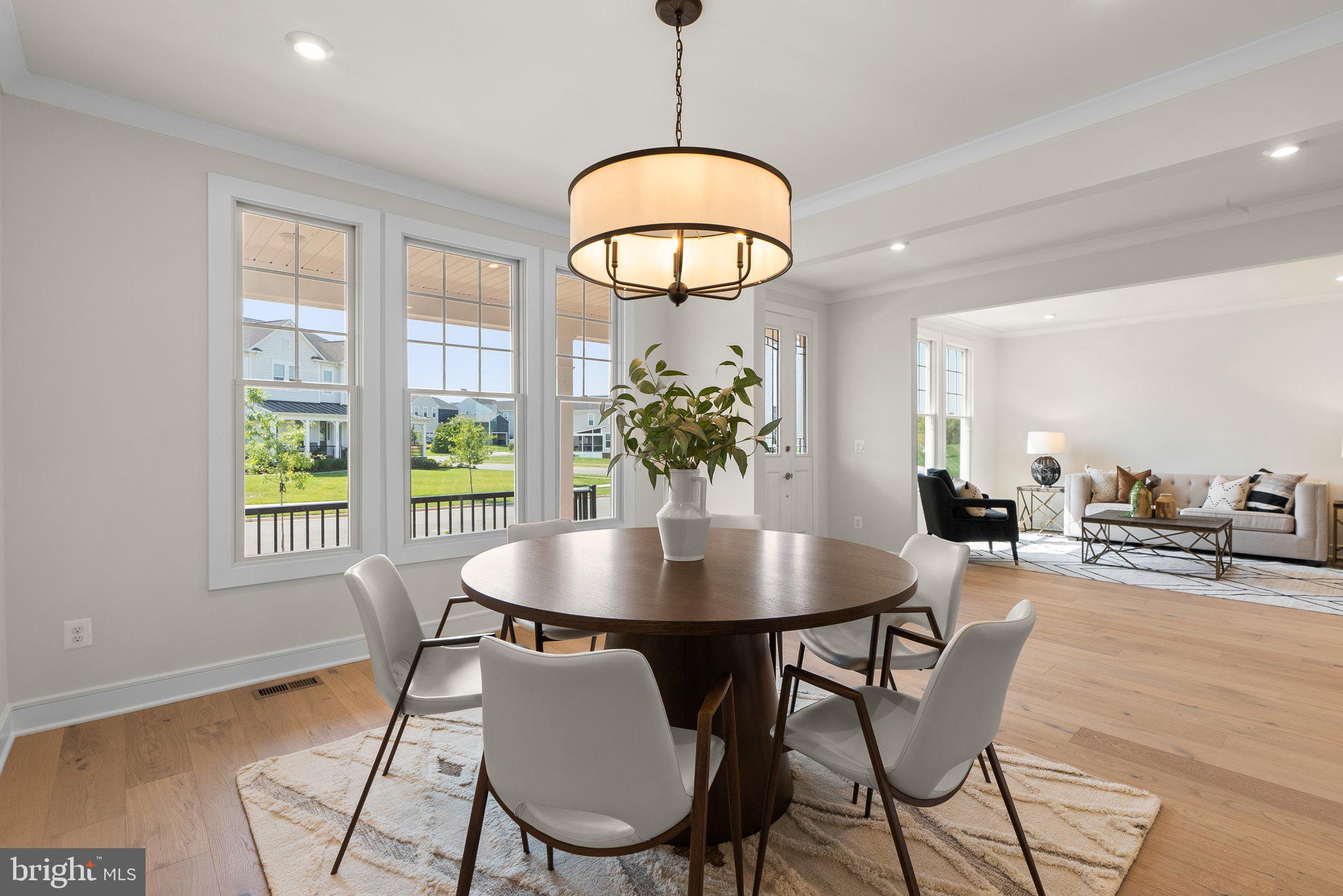 MEADOWBROOK - Residential