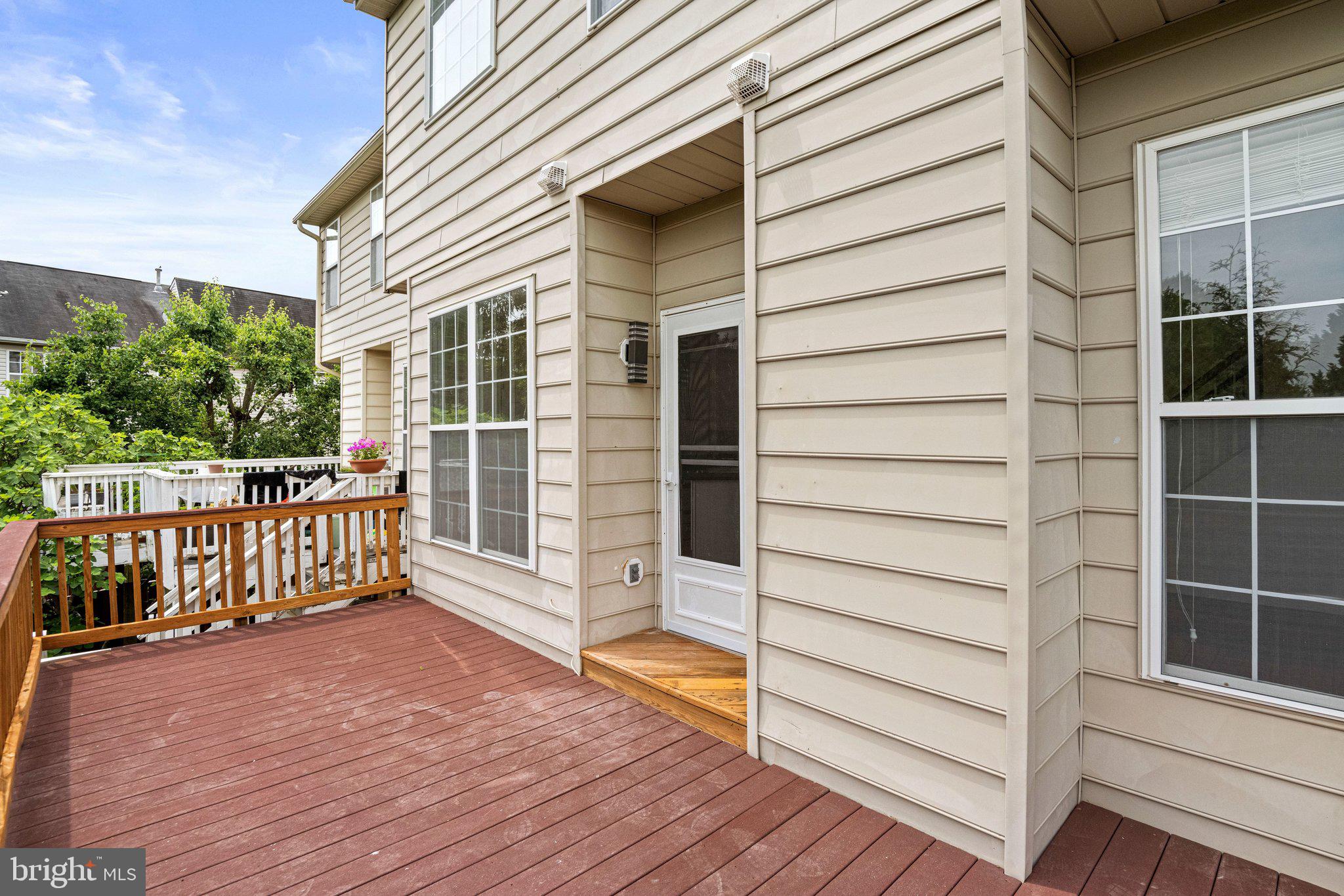 WEXFORD TOWNHOMES AT MCNAIR - Residential