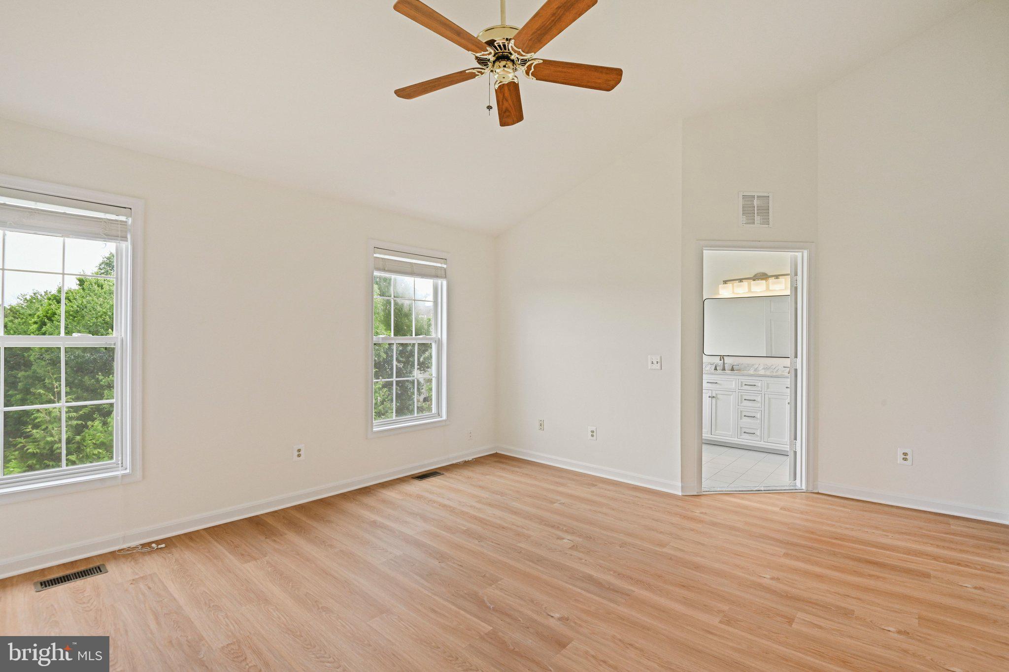 WEXFORD TOWNHOMES AT MCNAIR - Residential