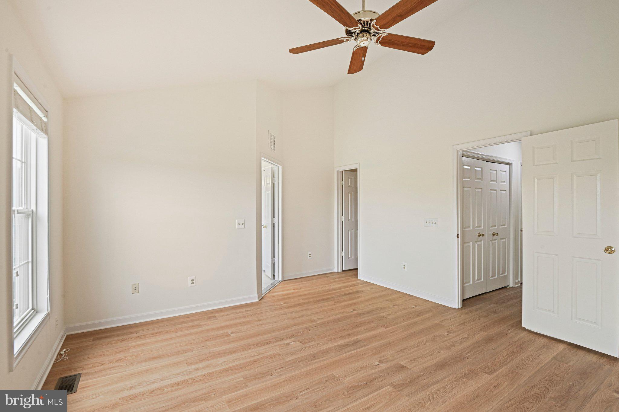 WEXFORD TOWNHOMES AT MCNAIR - Residential