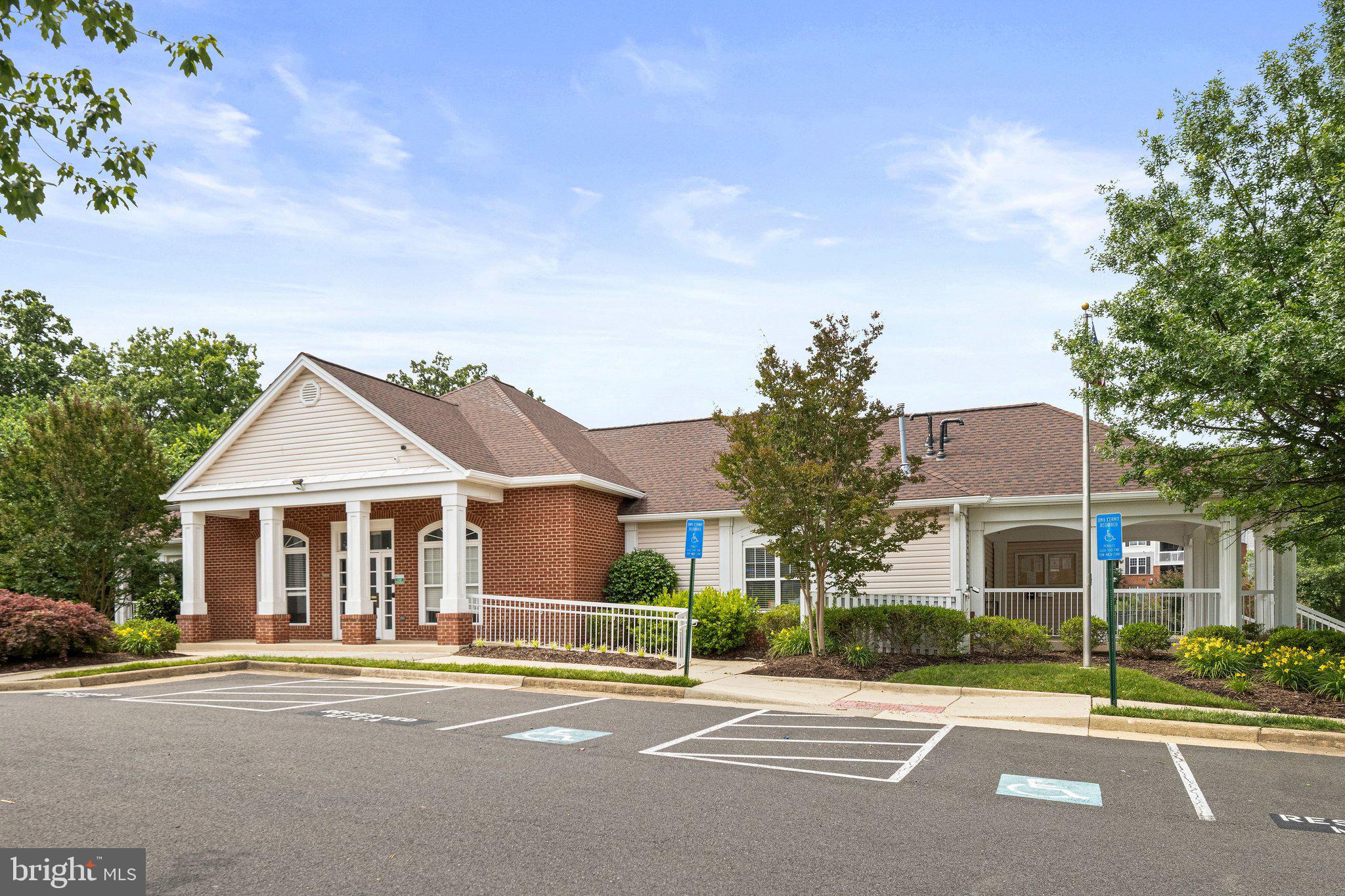WEXFORD TOWNHOMES AT MCNAIR - Residential