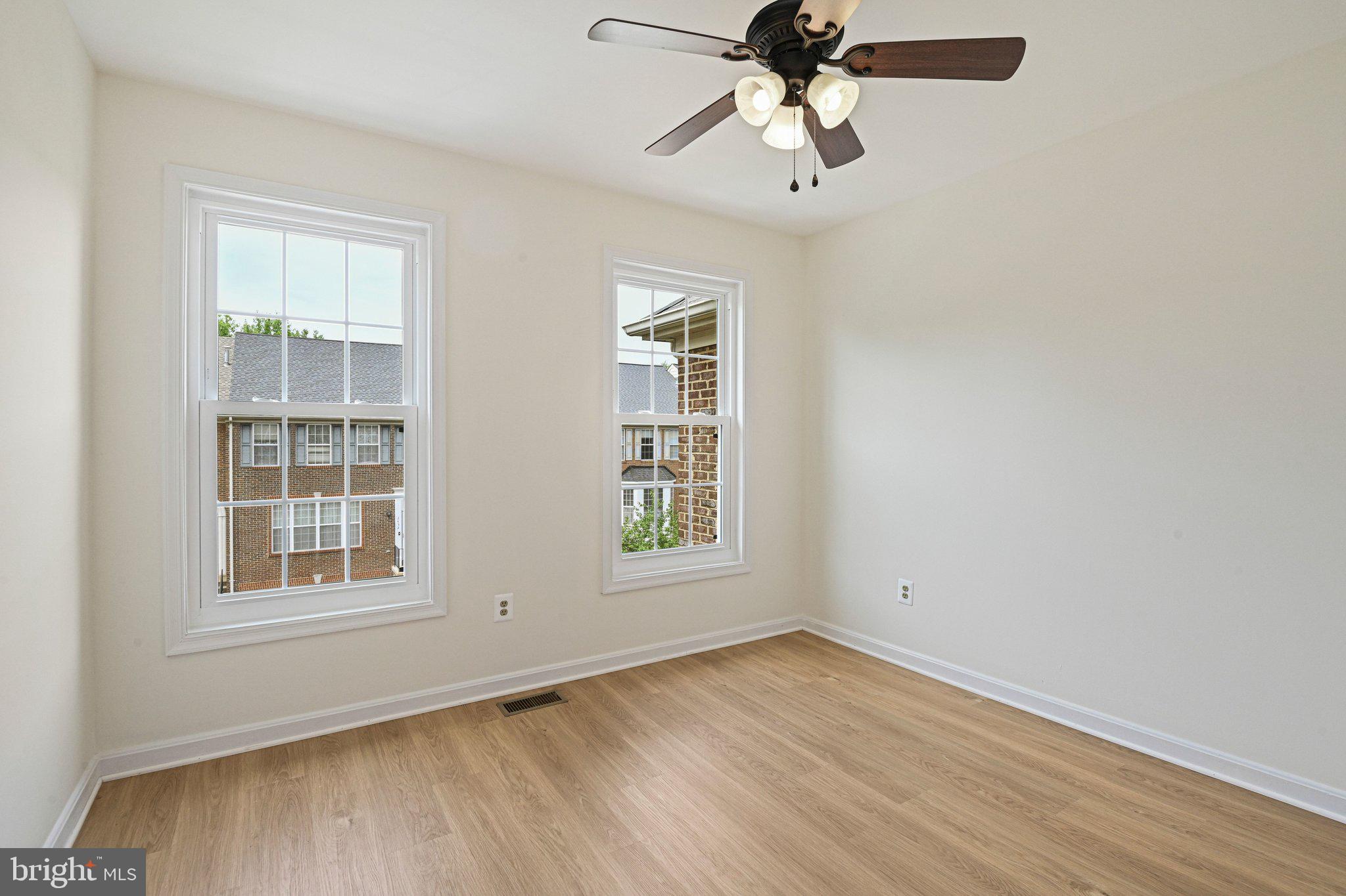 WEXFORD TOWNHOMES AT MCNAIR - Residential