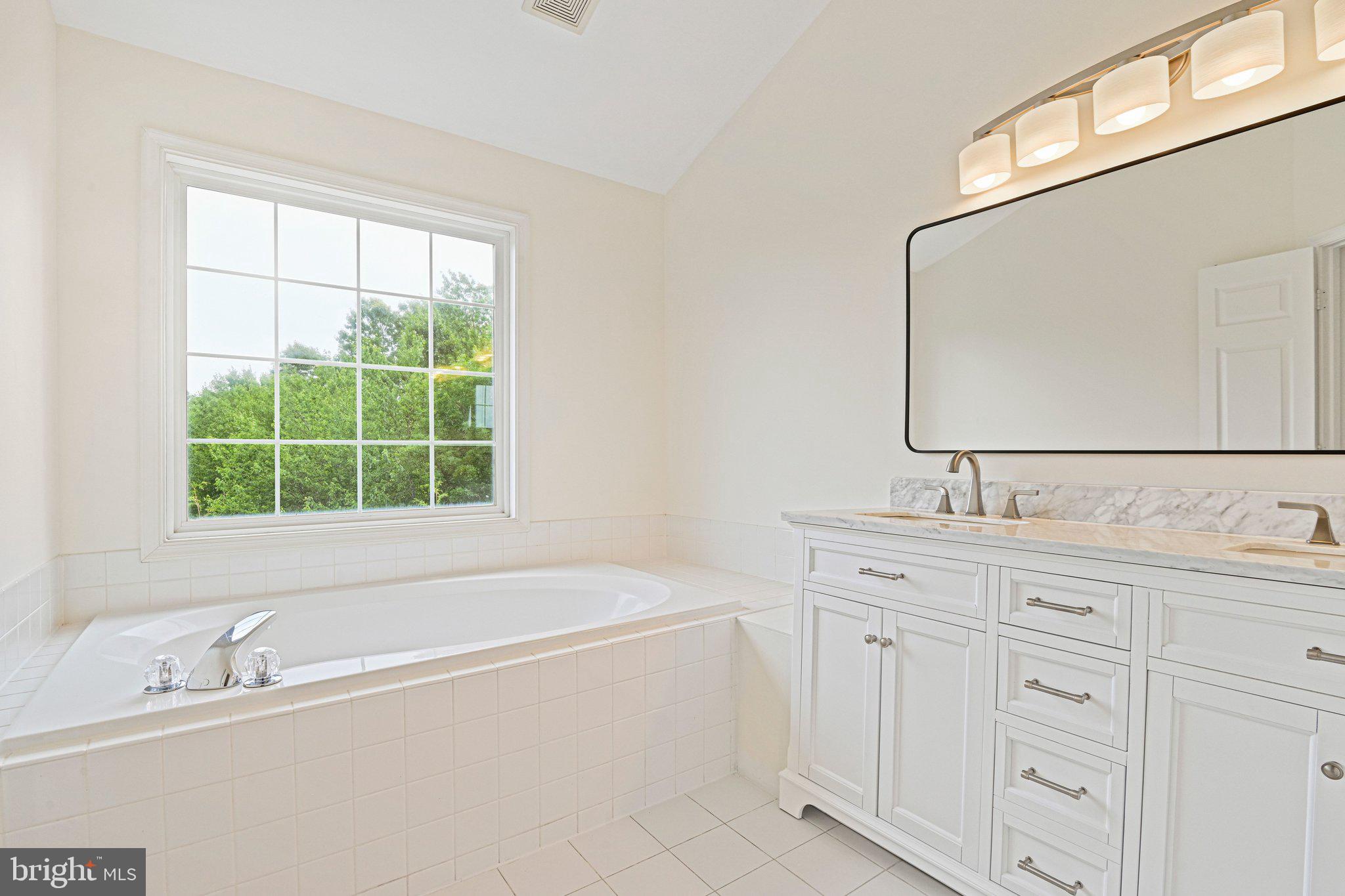 WEXFORD TOWNHOMES AT MCNAIR - Residential